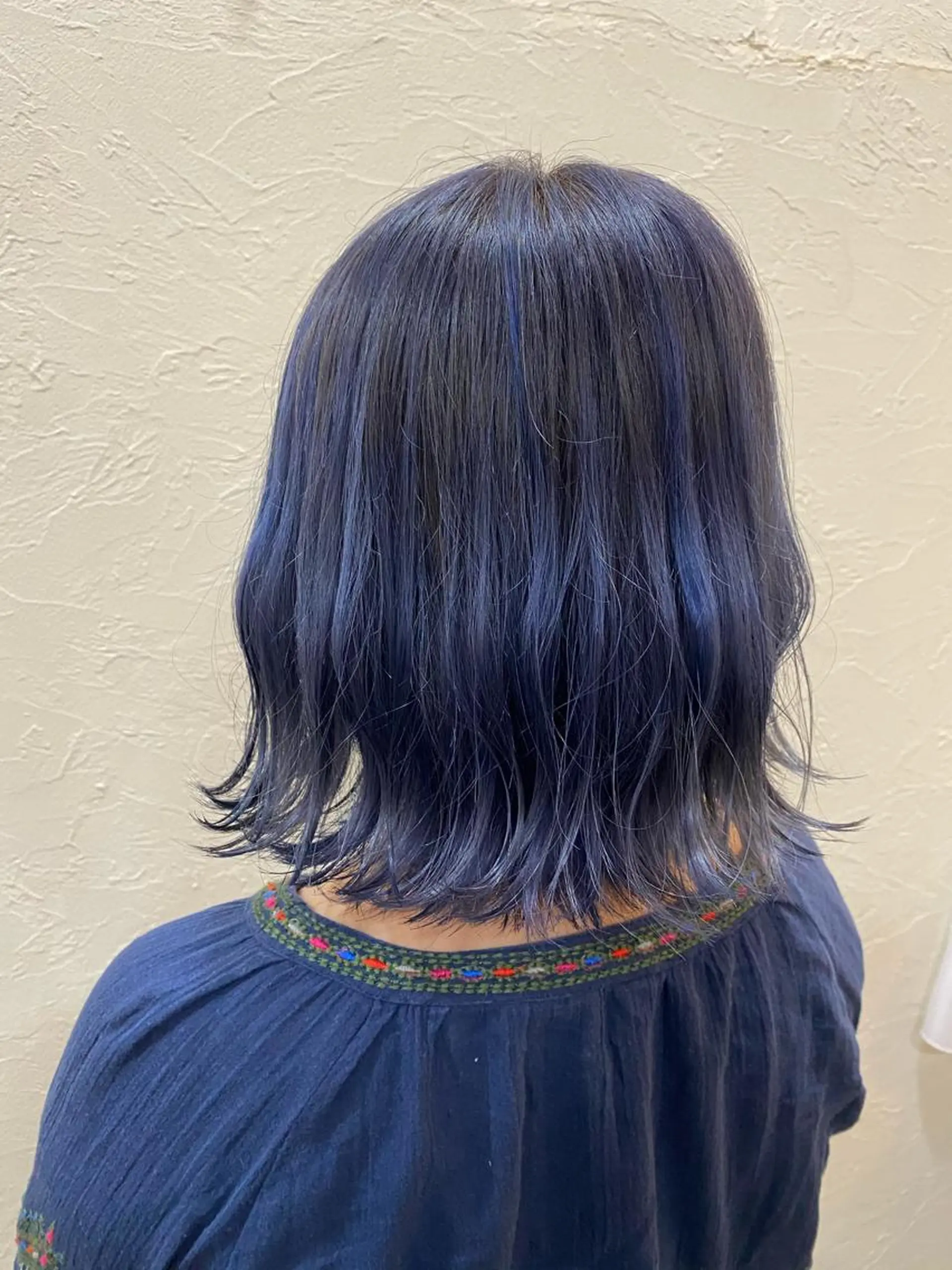 ミディアム カラー ブルーカラー ヘアカラー トリートメント ENIF ヤマグチアツコのヘアスタイル