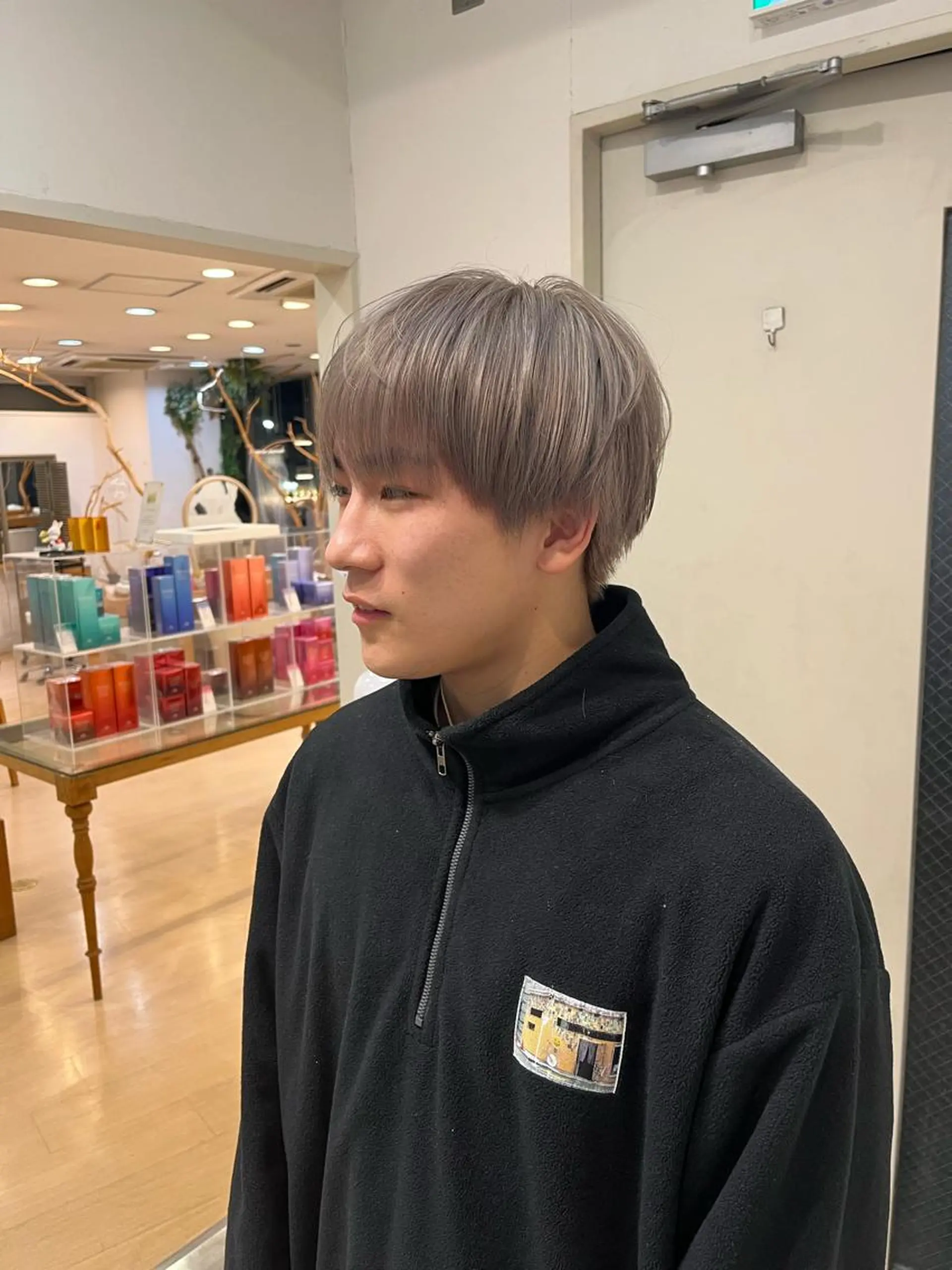 カラー メンズ メンズブリーチ ブリーチ グレージュ カット ヘアカラー トリートメント 💠つたふうか/ 韓国/メンズヘア💠のヘアスタイル