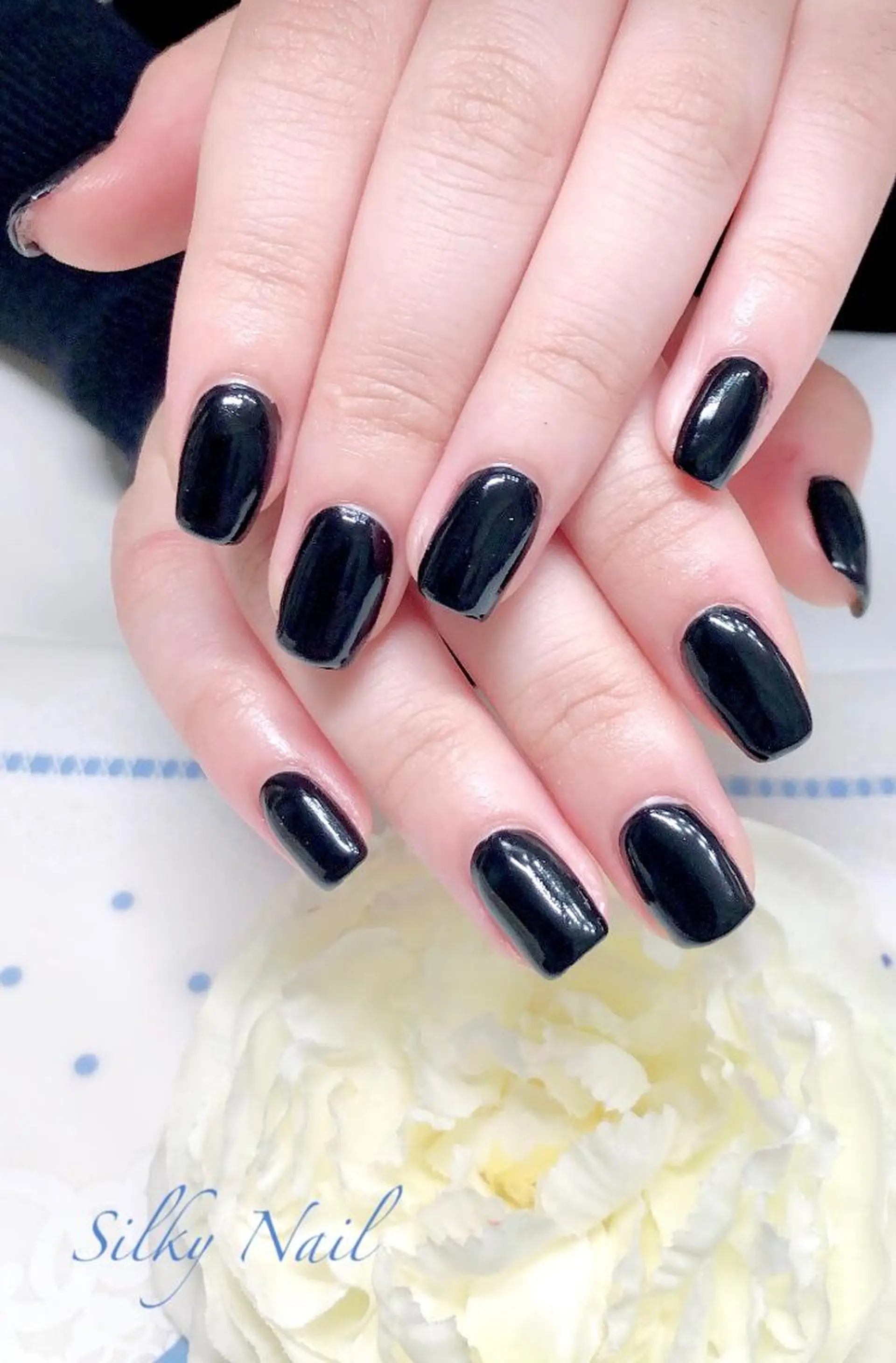 ネイル Silky_nail Sの眉毛・アイブロウイメージ