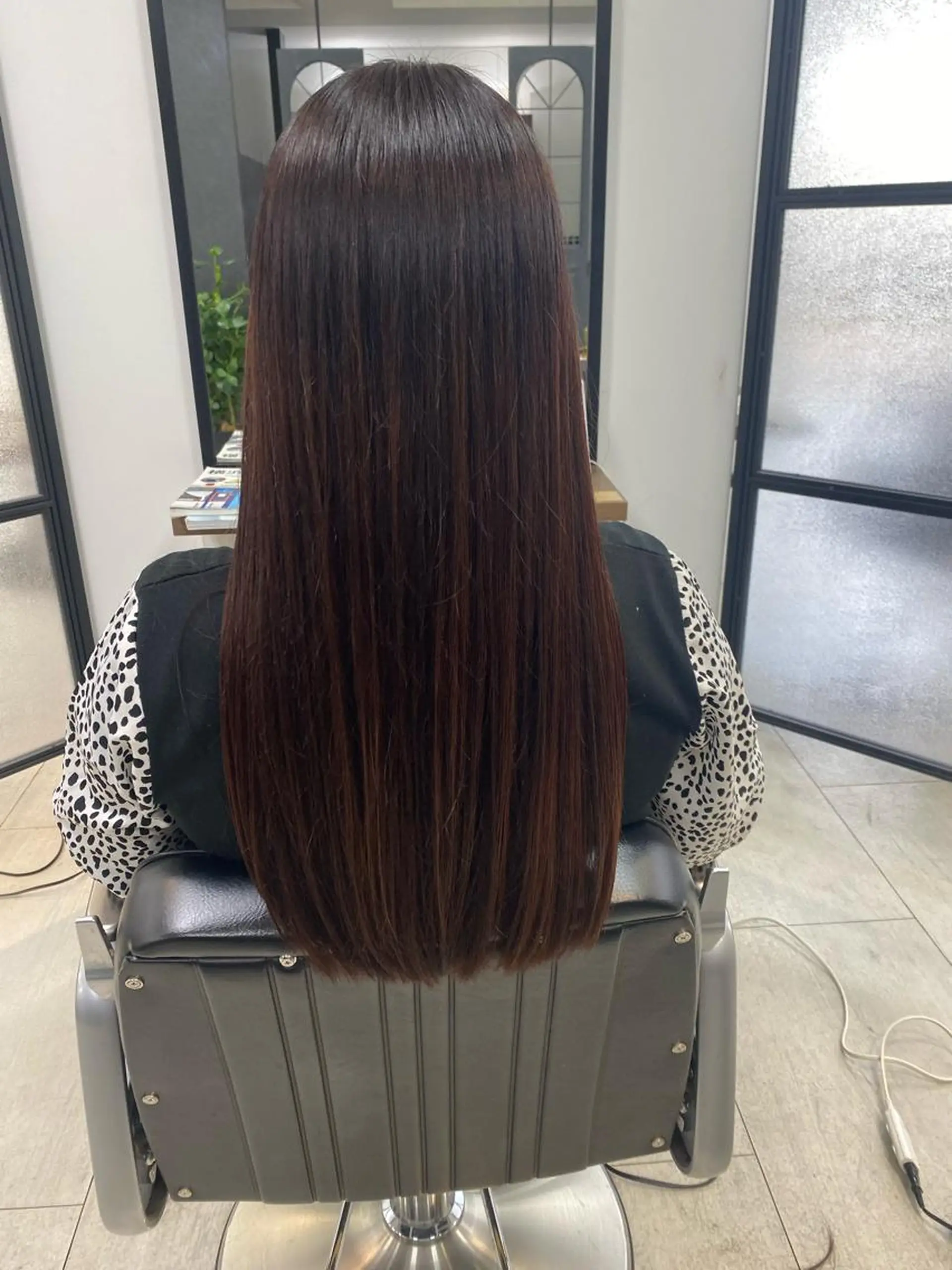 ロング ヘアカラー 月野涼風 /レイヤーカットのヘアスタイル