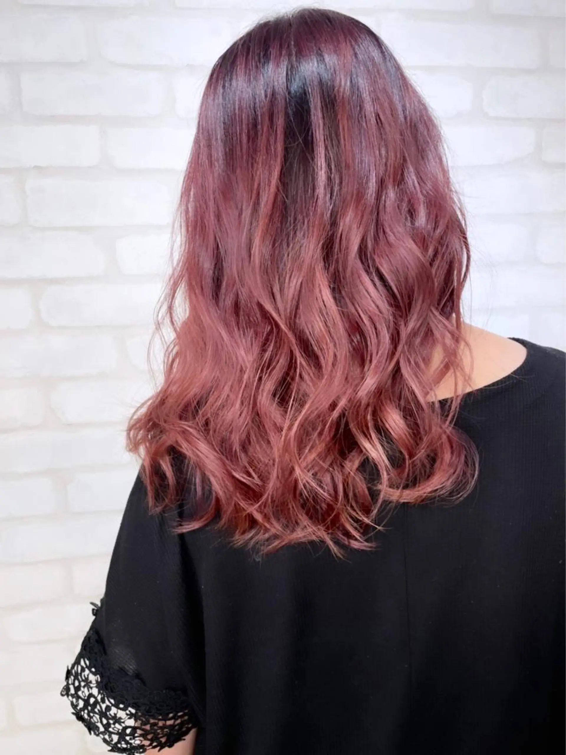 セミロング カラー ヘアアレンジ ブリーチ 髪質改善×艶カラー ANDIAMO 楓のヘアスタイル