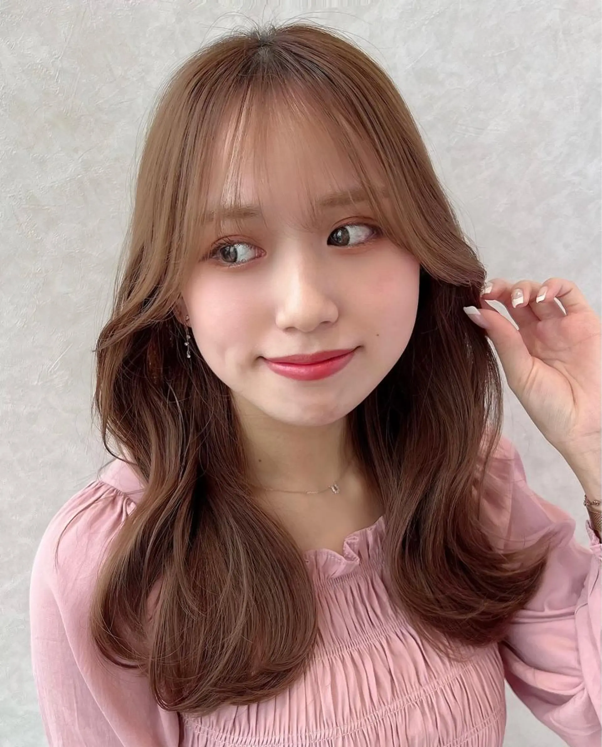 セミロング くびれヘア レイヤーカット サイドバング カット ヘアカラー トリートメント 🧡くびれヘア/前髪 顔周り🧡久原結衣のヘアスタイル