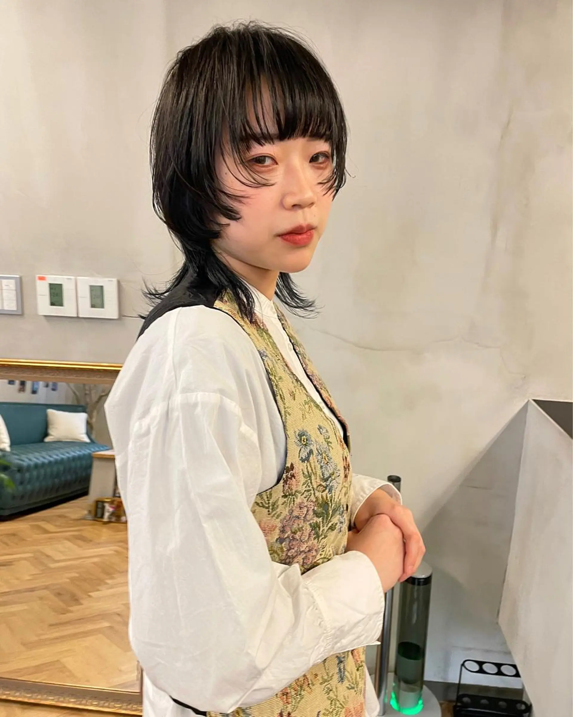 セミロング カラー パーマ ヘアアレンジ メンズ キッズ ネイル マツエク・マツパ アイブロウ マッシュウルフ マッシュ メンズウルフカット ウルフカット tatsumi/ボブ ウルフ/レイヤーのヘアスタイル