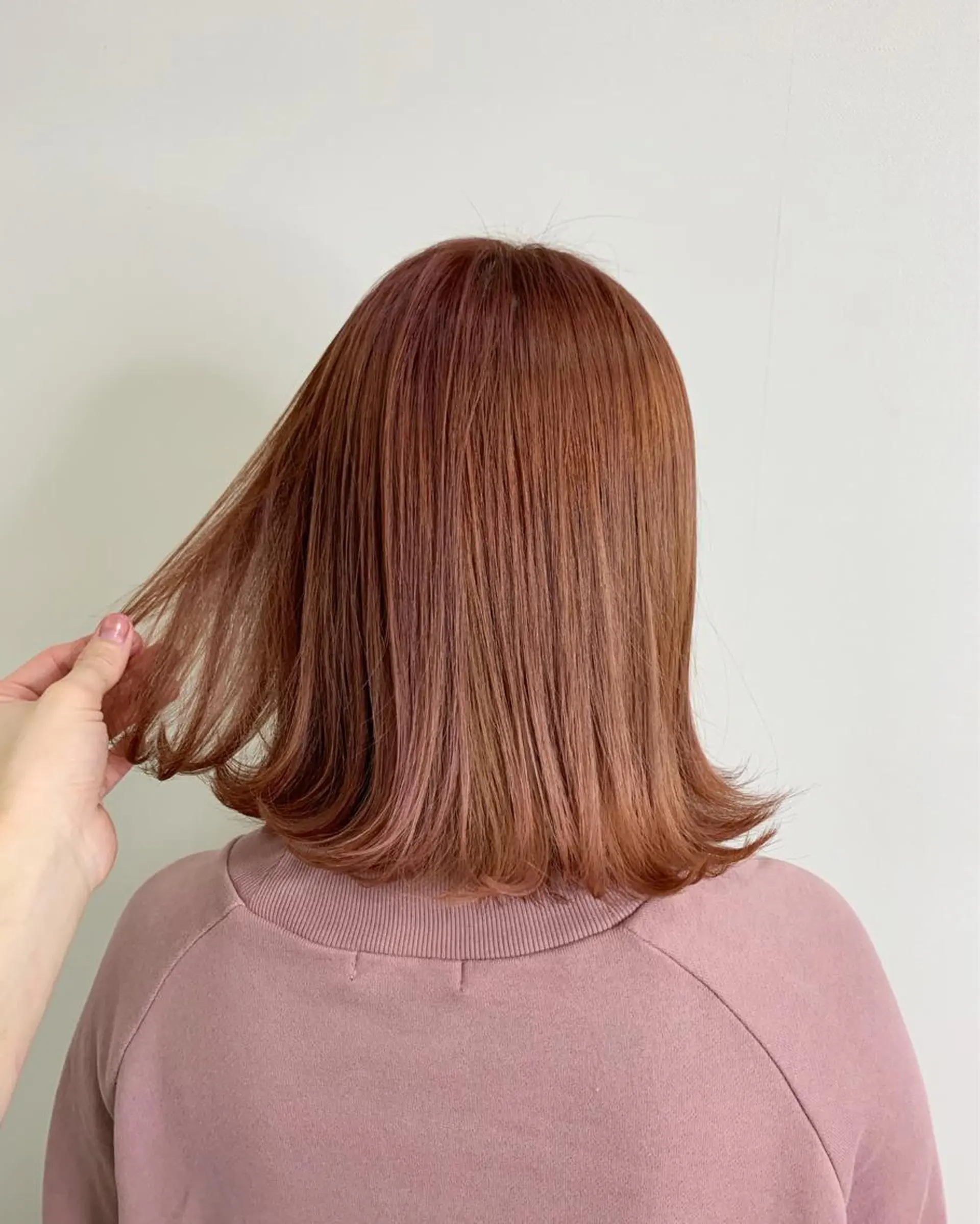 ミディアム レイヤー×縮毛矯正 深見 拓のヘアスタイル