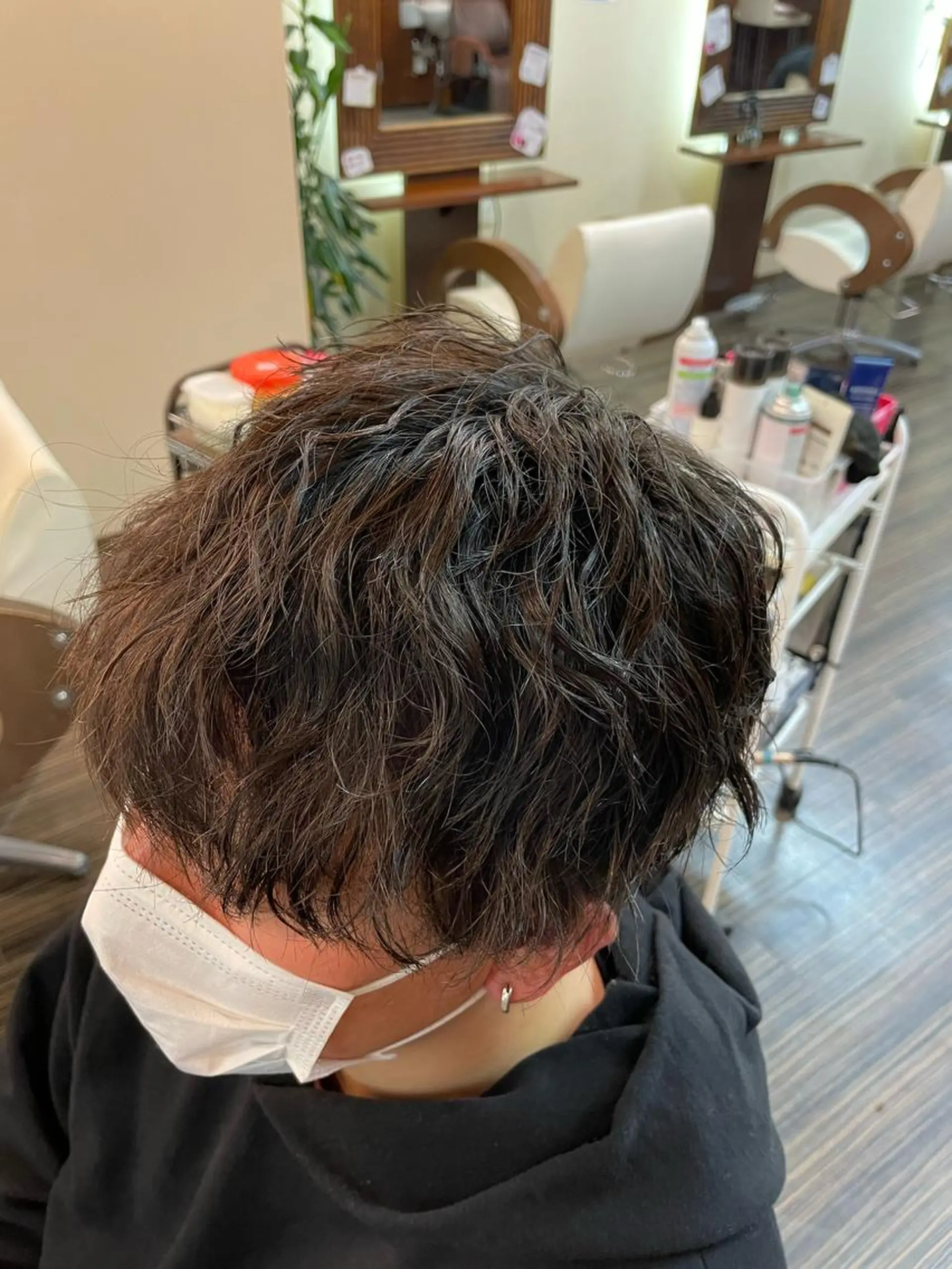 ショート パーマ メンズ 高取 大将のヘアスタイル