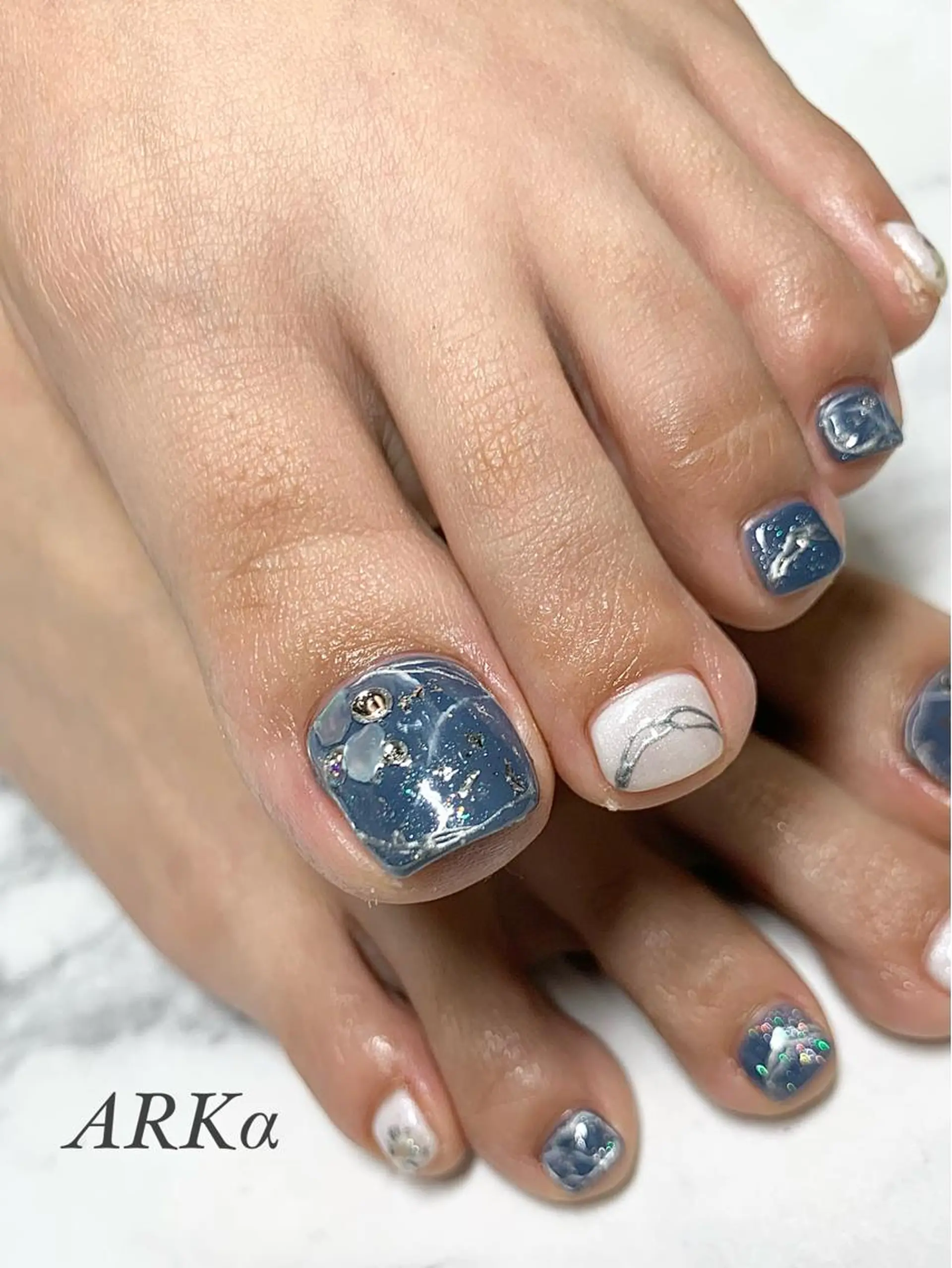 ショート ネイル フットネイル Nailsalon ARKαのネイルデザイン