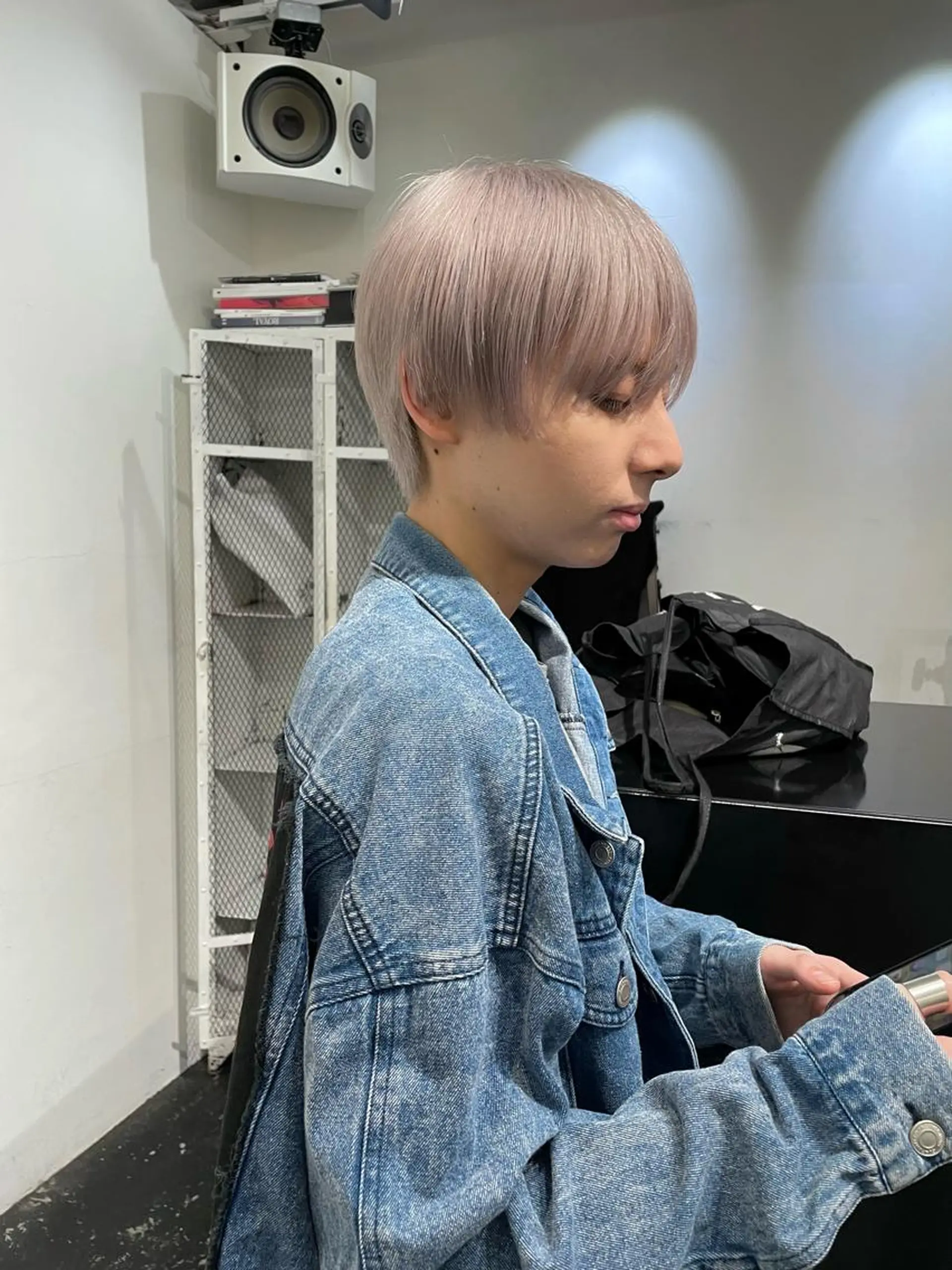 ショート カラー パーマ ヘアアレンジ メンズ キッズ ネイル マツエク・マツパ アイブロウ メンズブリーチ ブリーチ ホワイト カット ヘアカラー トリートメント 💗艶髪ハイトー ンAYAKA💗のヘアスタイル