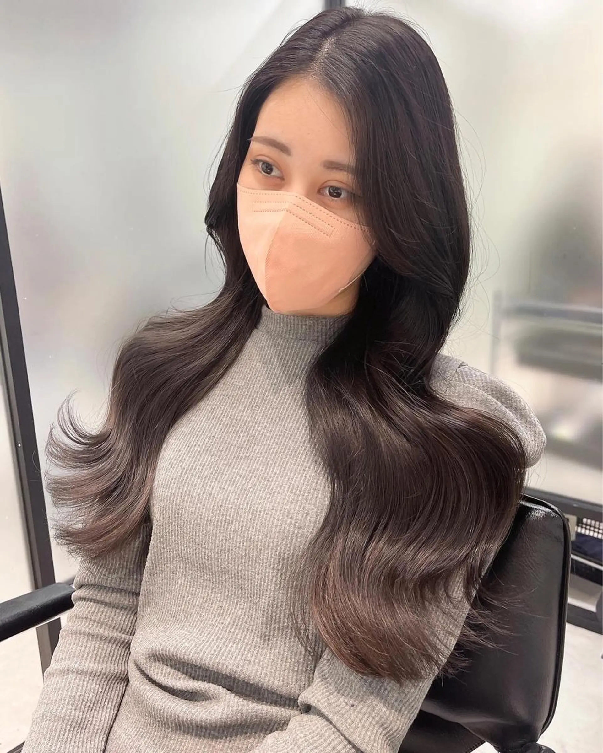 ロング カット ヘアカラー トリートメント 韓国レイヤーカット 髪質改善▫️水野有真のヘアスタイル