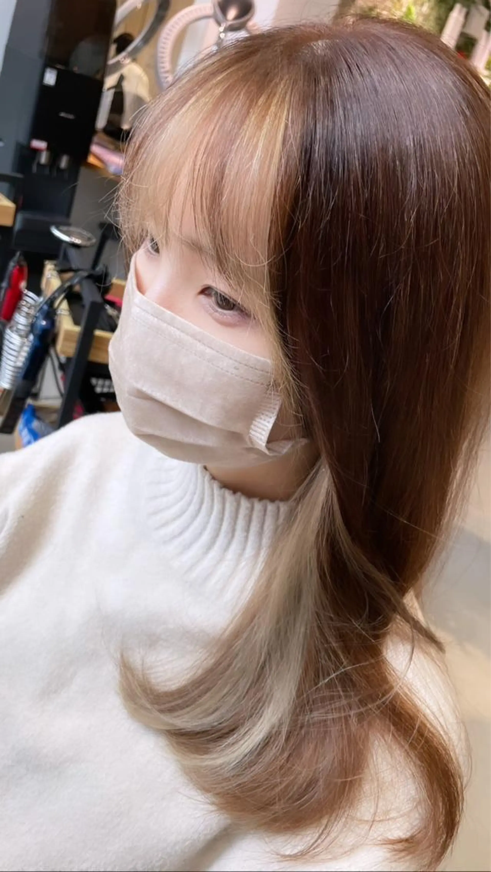 ロング カラー インナーカラー カット ヘアカラー APREKO SAYAKAのヘアスタイル