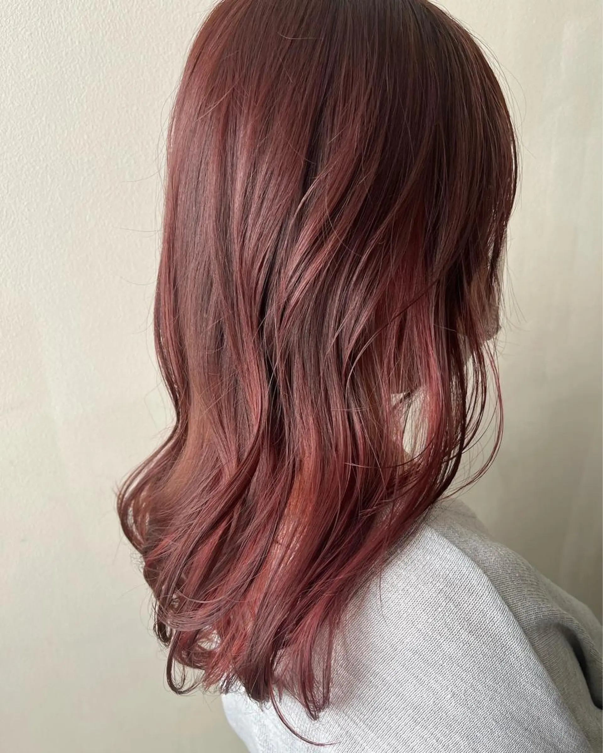 セミロング カラー ブリーチ ブリーチなしカラー ピンクカラー ⭐️ アユミ⭐️のヘアスタイル