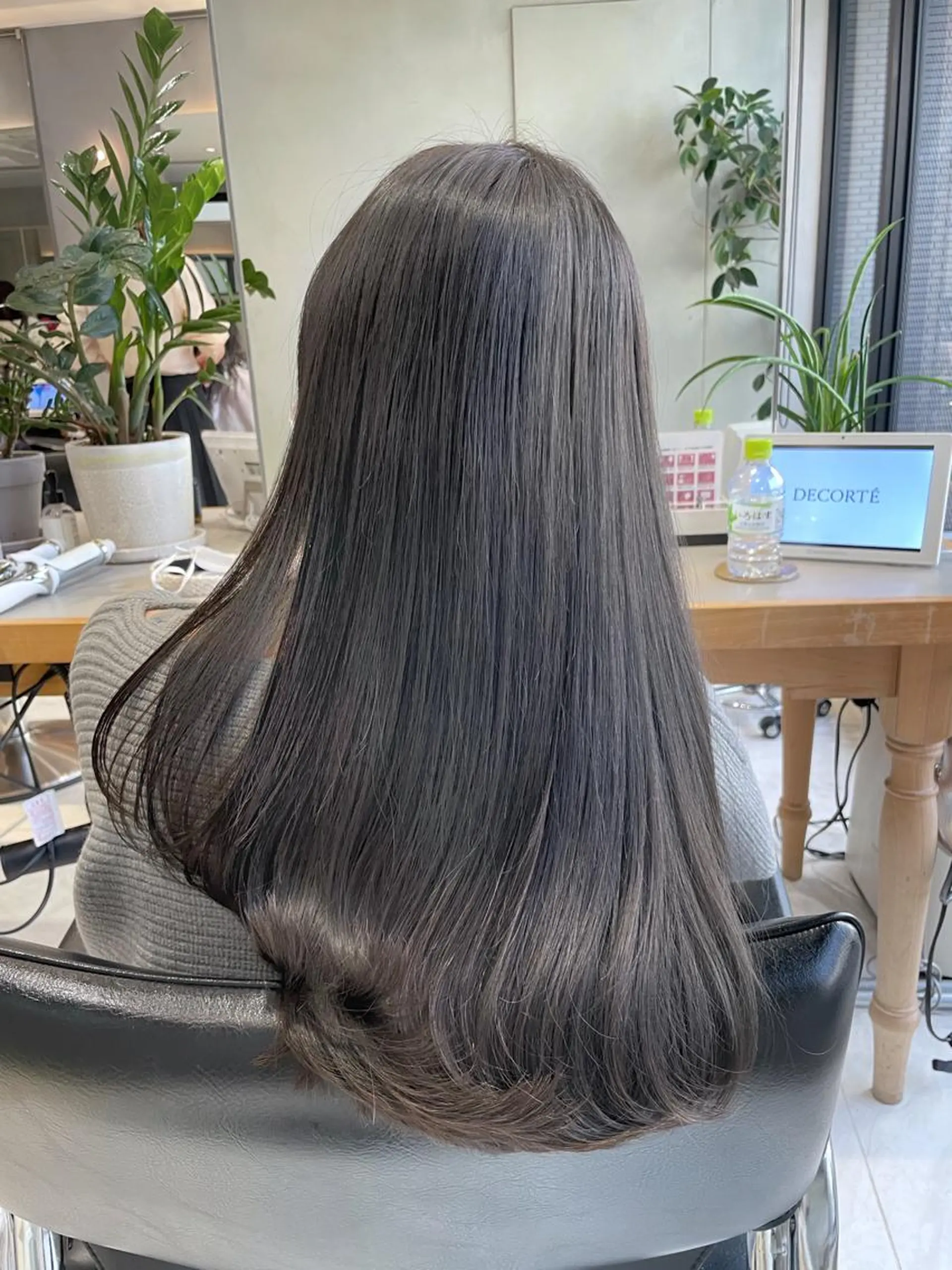 ロング カラー ヘアカラー トリートメント ヘッドスパ 柔らか透け感カラー 🌿ムロヤリョウスケのヘアスタイル