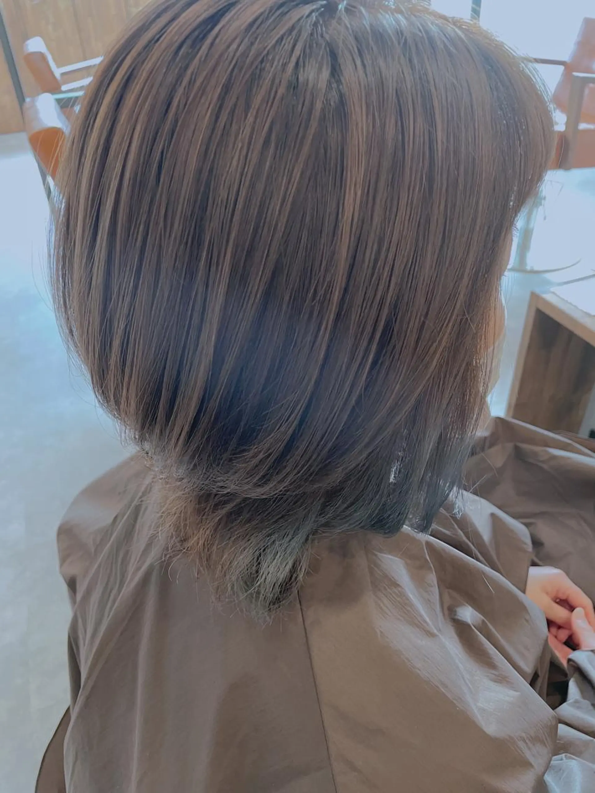 ミディアム カラー ボブ ウルフカット hair&make Lokahiのマツエク・マツパデザイン