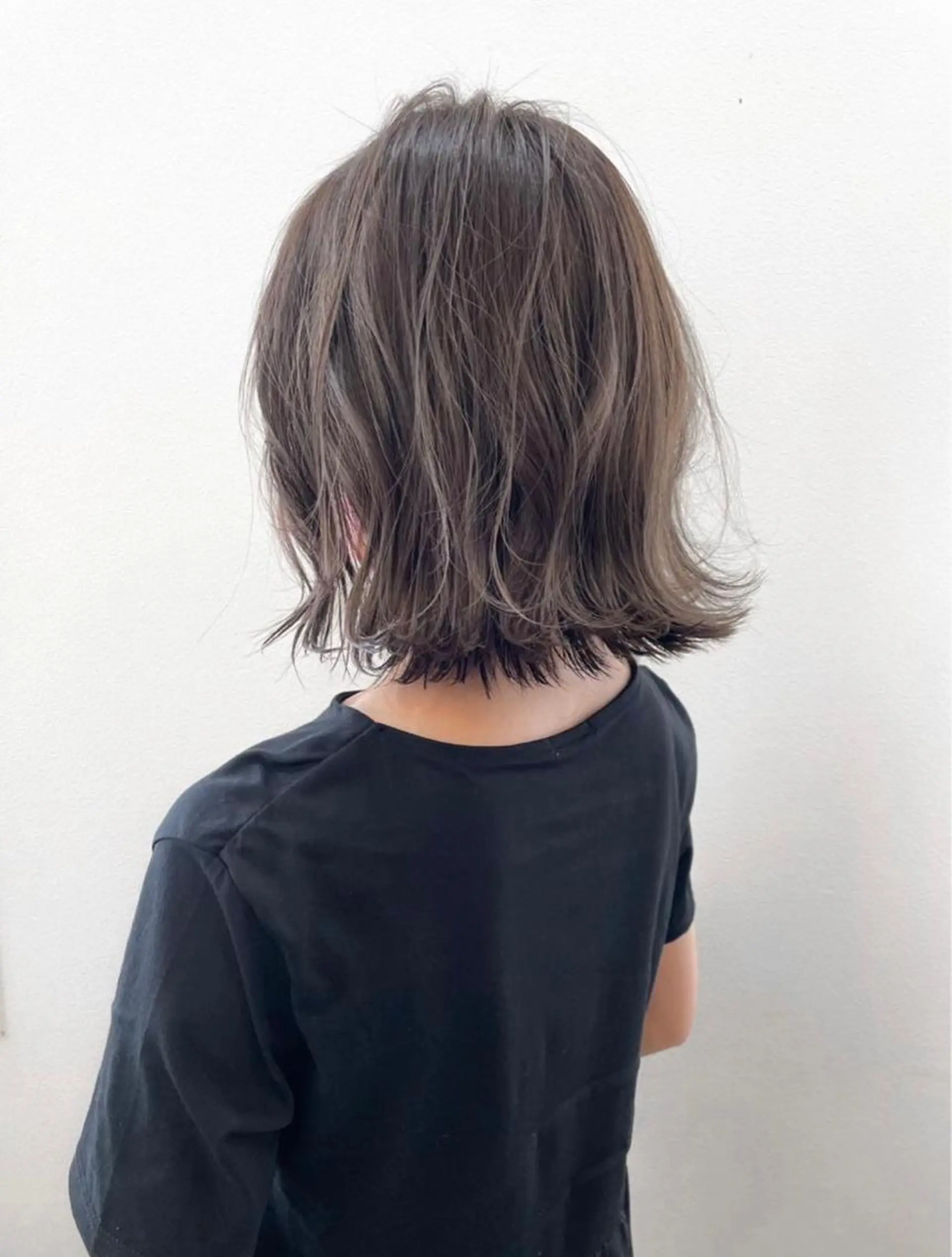 ミディアム 柔らかベージュ🤍 fukaのヘアスタイル