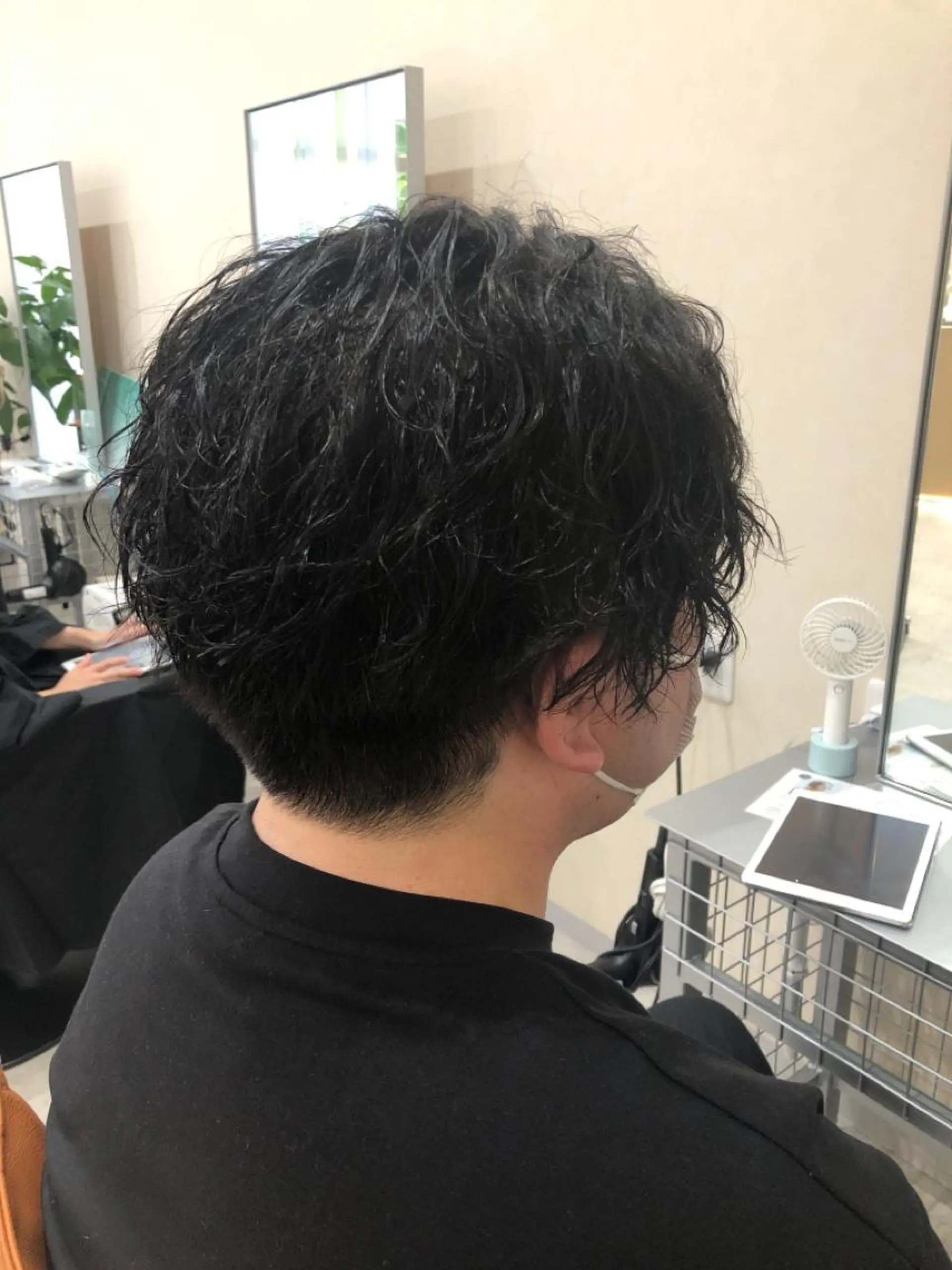 ショート カラー パーマ 佐々木 政徳のヘアスタイル
