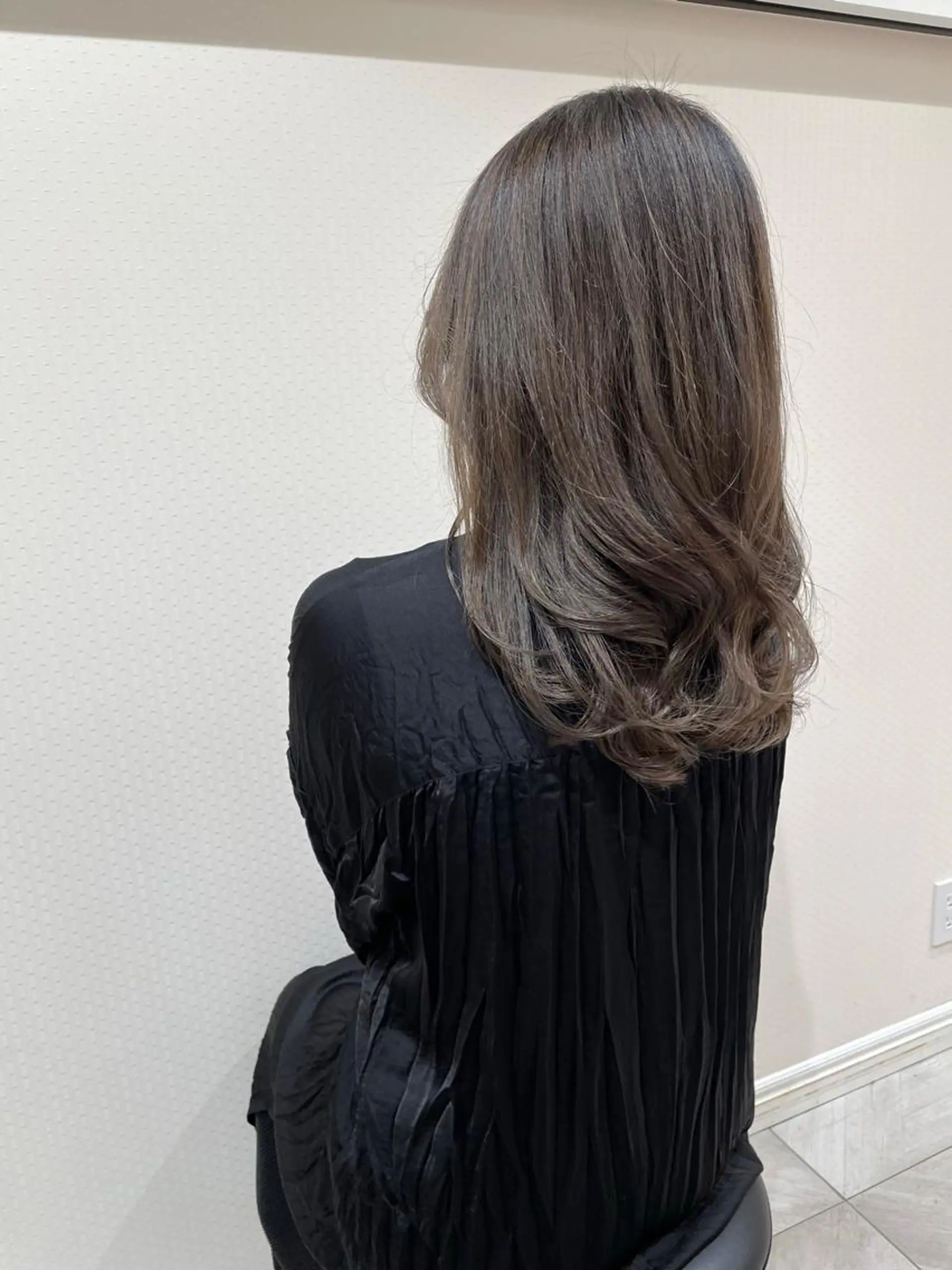 ロング カラー ヘアカラー トリートメント ツヤ髪🌿‬髪質改善 🧸RYUGOのヘアスタイル