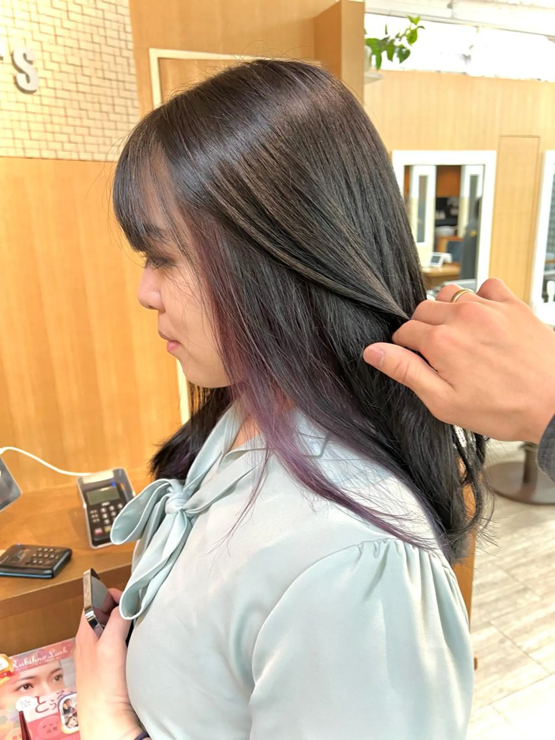 セミロング カラー 透明感カラー パープルカラー シルバー 透明感カラー/ イルミナカラーヒロキのヘアスタイル