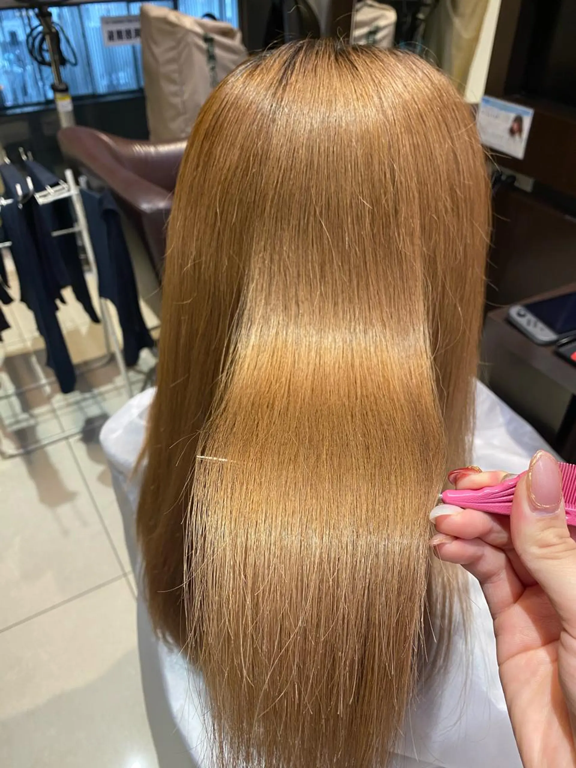 セミロング 山川 玲奈のヘアスタイル