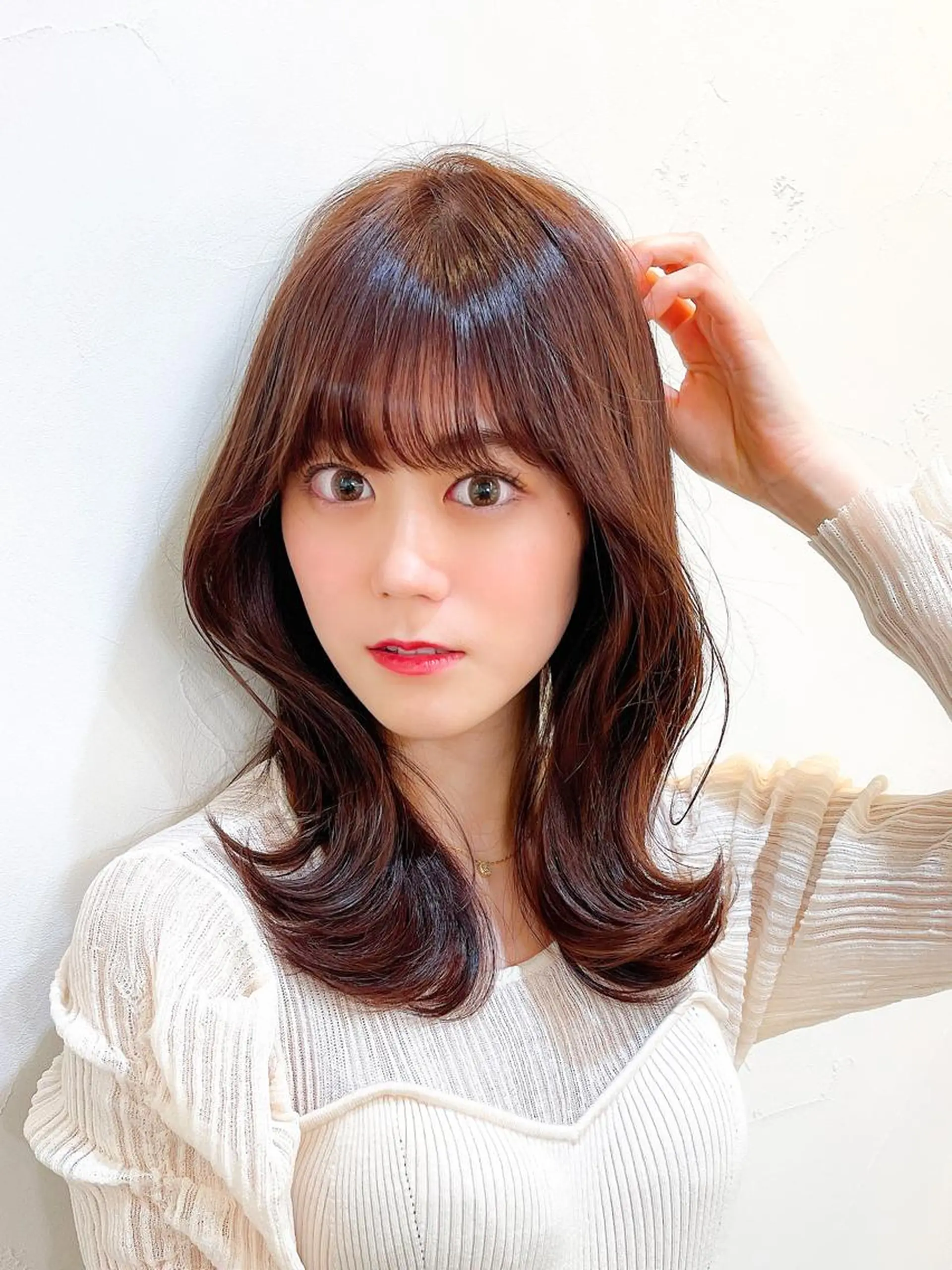 ミディアム 韓国風ヘア カット ヘアカラー 艶髪とアイラッシュ ❤️関根悠のヘアスタイル