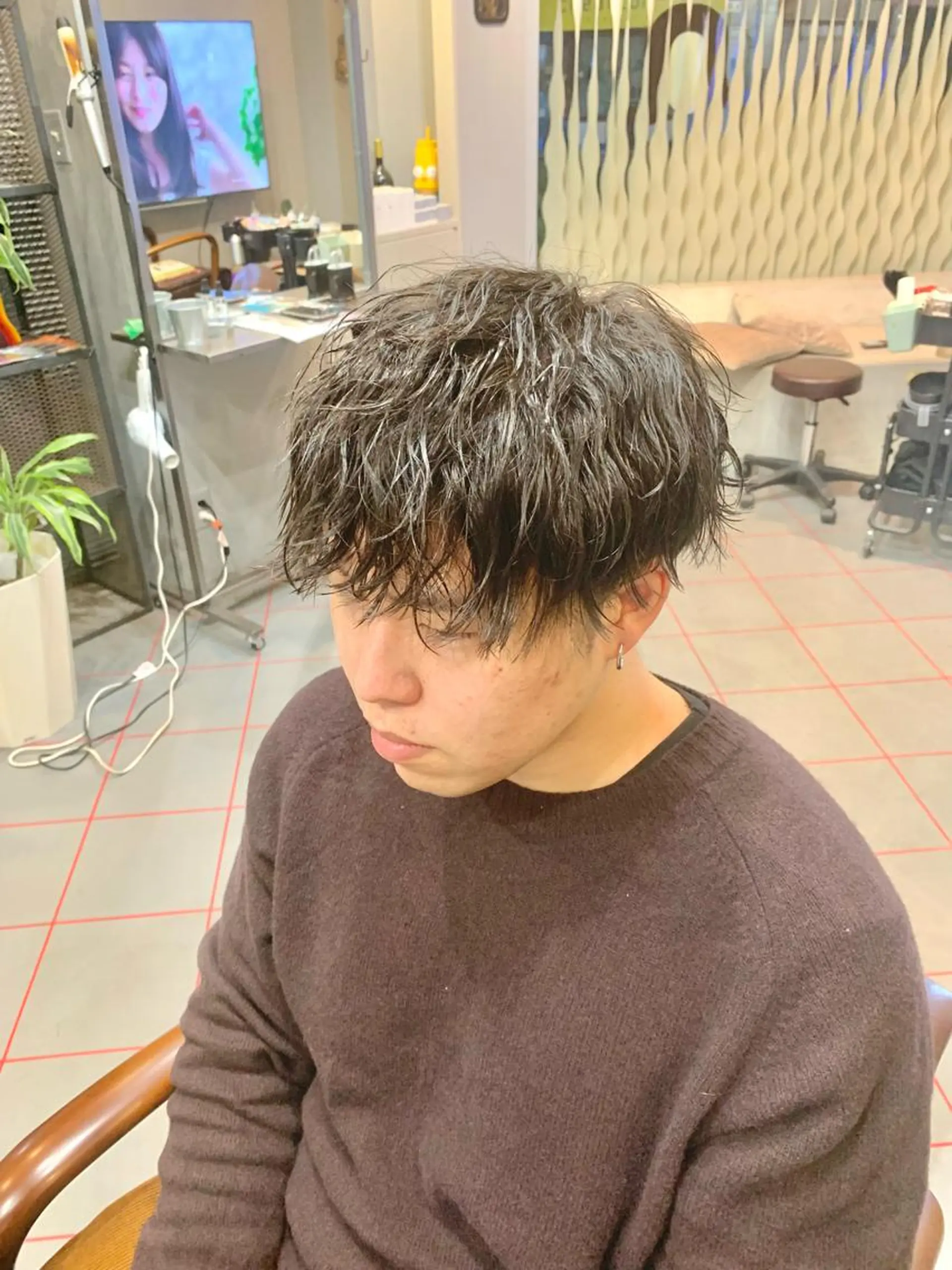 ショート パーマ メンズ メンズパーマ 波巻きパーマ メンズサロン　アソビ所属・【扱いやすいパーマ】 眞鍋拓己のヘアスタイル