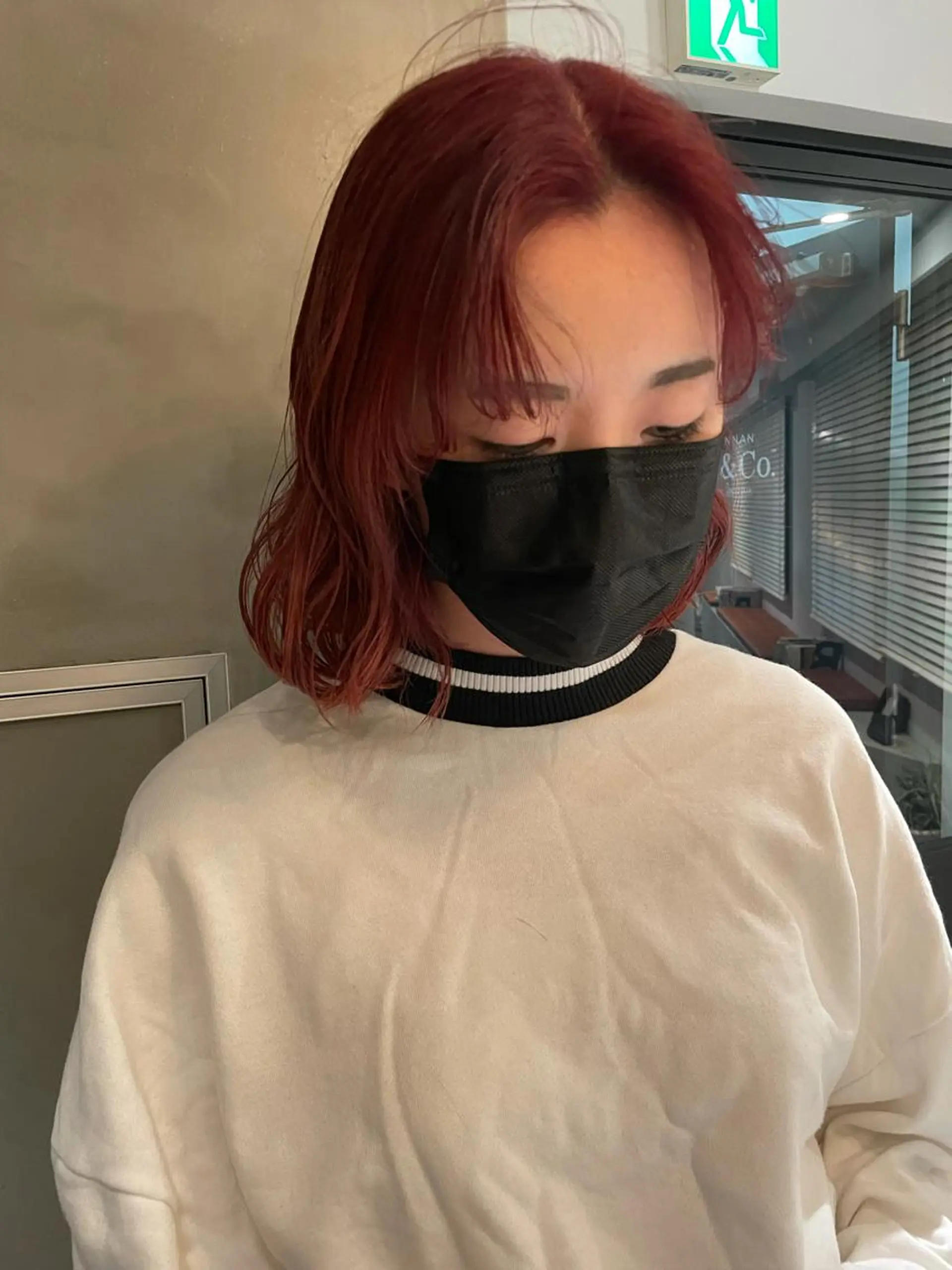 ミディアム カラー classic 新横浜所属・大人girly🛋️ 🤍yukakoのヘアスタイル