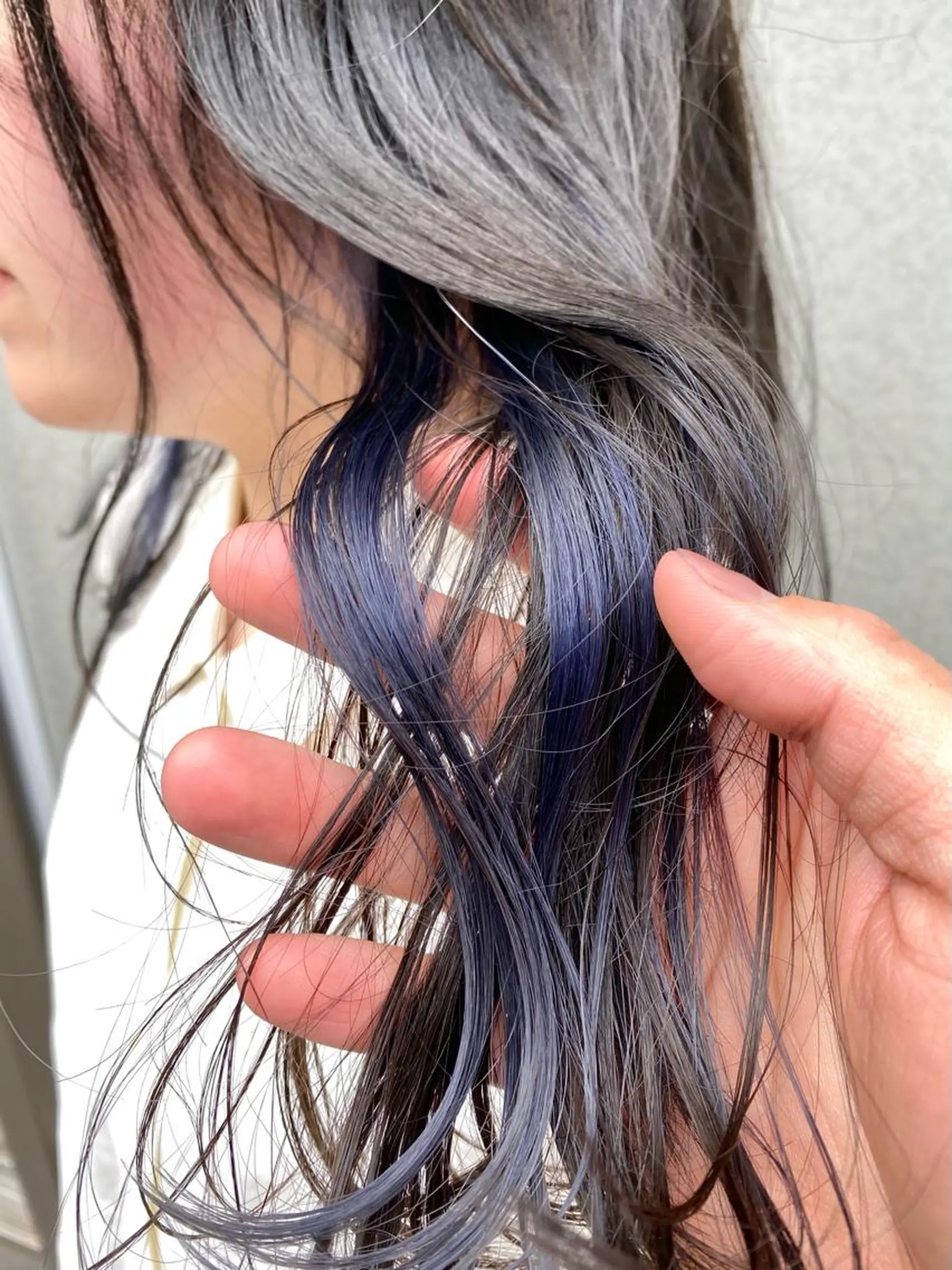 ロング カラー ブルーカラー ブルーバイオレット バイオレットカラー ヘアカラー トリートメント SUNTOWN所属・KEN KENのヘアスタイル
