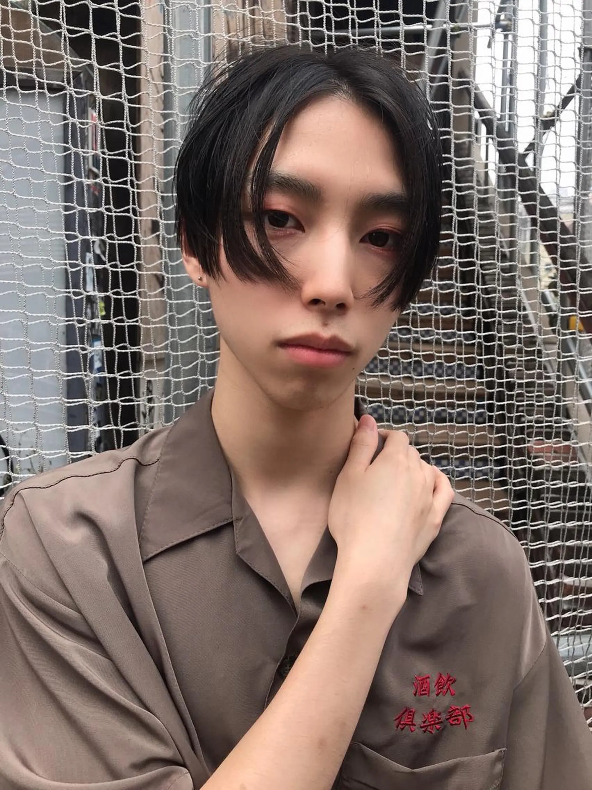 ショート メンズ センターパート ホワイト&レイヤーカ ットエクステ長畠俊輔のヘアスタイル