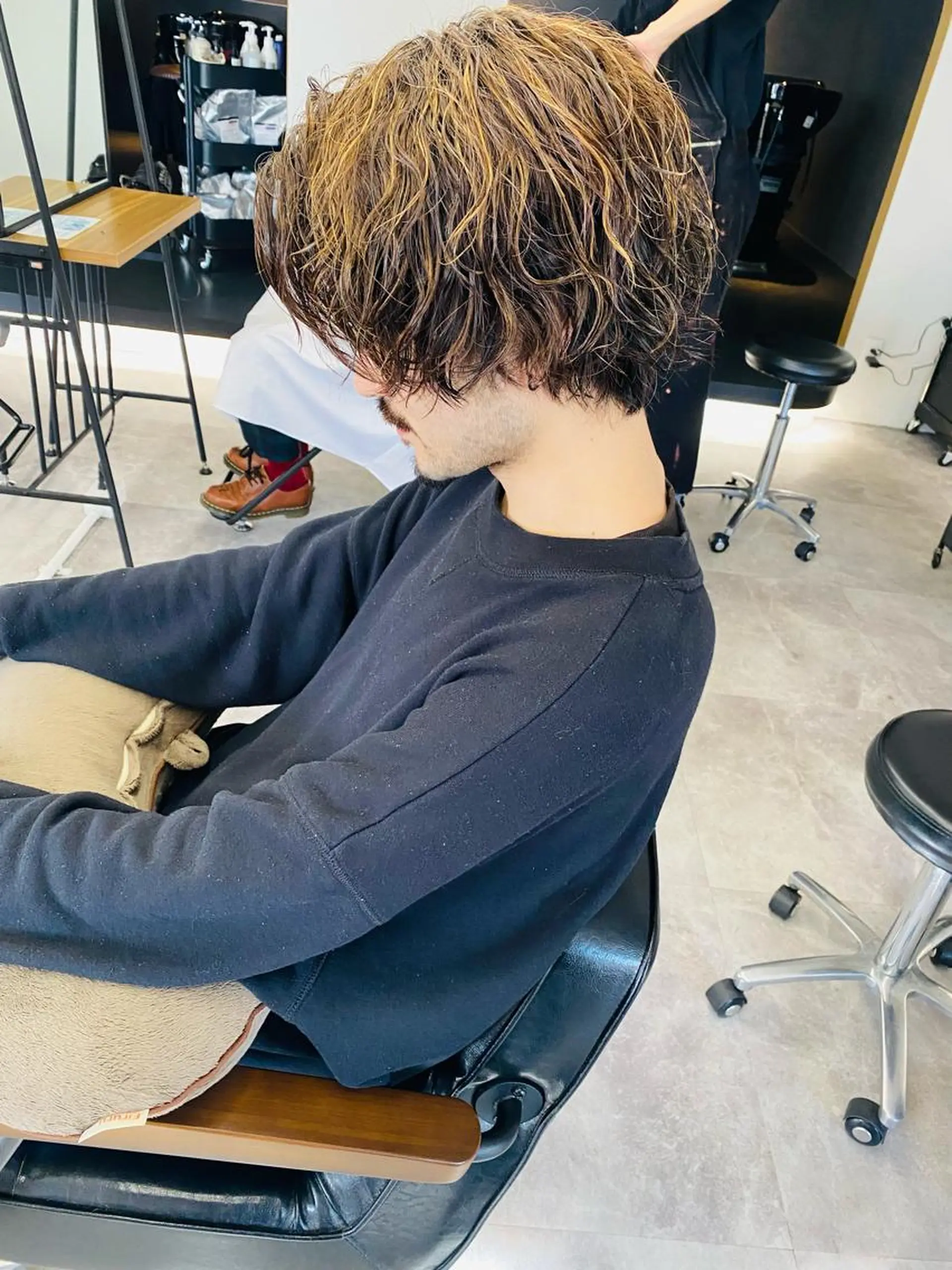パーマ メンズ メンズハイライト メンズメッシュ メンズパーマ スパイラルパーマ カット パーマ Emitas.柳通り店所属・山﨑 大暉/ダブルカラー✨のヘアスタイル