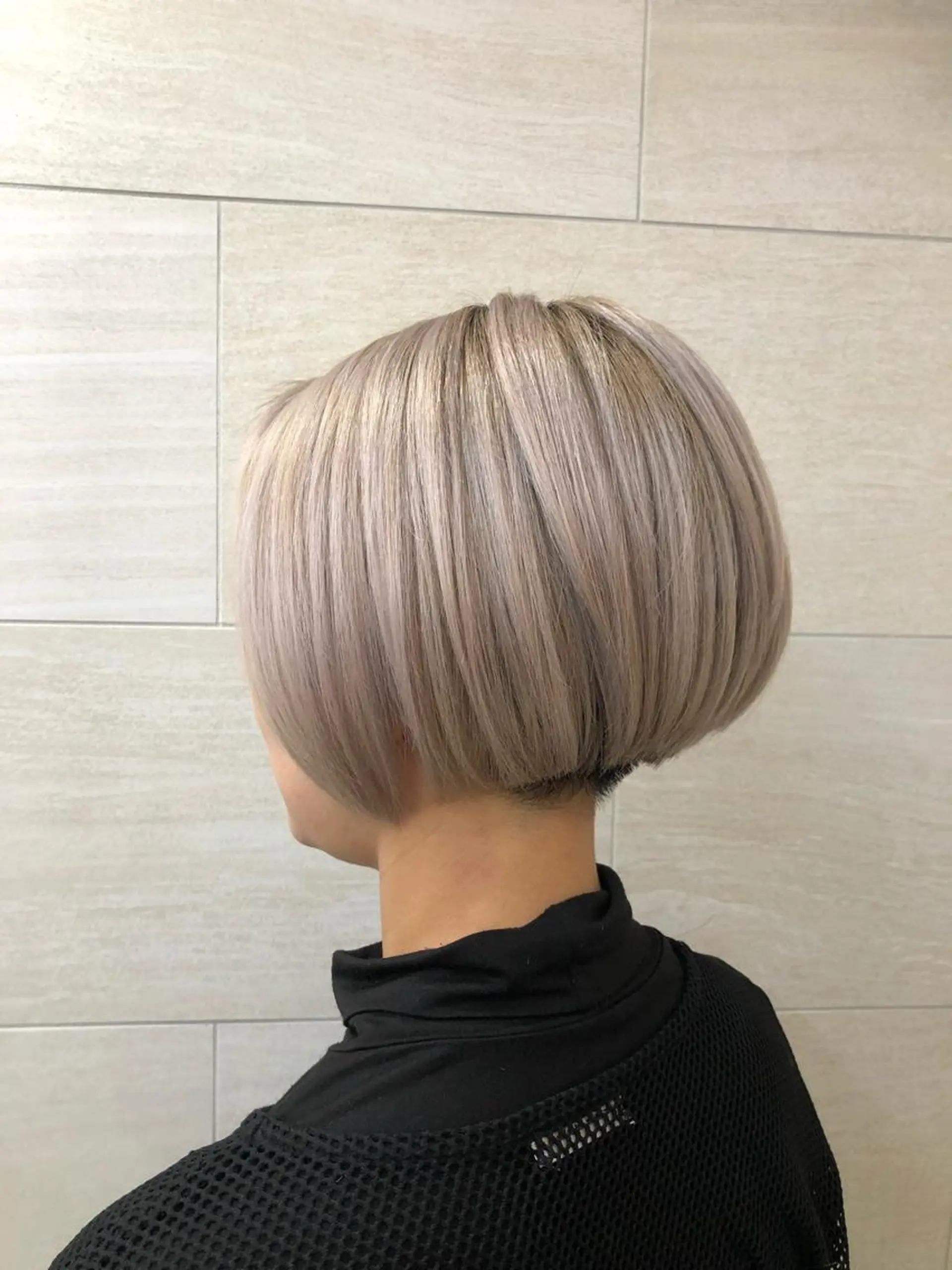 ショート カラー ブリーチ ブロンド ケアブリーチ 外国人風カラー ヘアカラー トリートメント 似合わせ/小顔カット 🔷山方直也のヘアスタイル