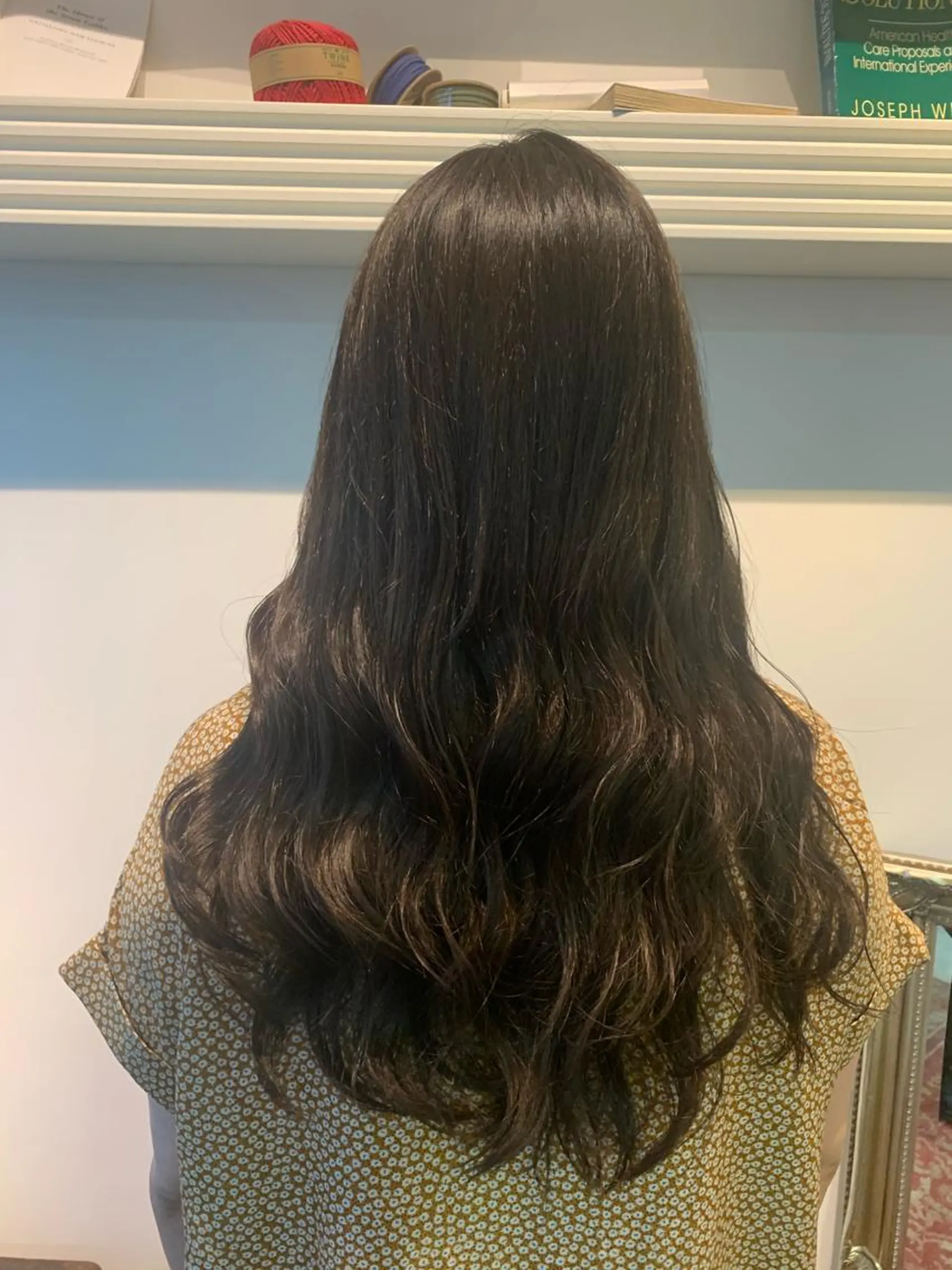 ロング ヘアカラー トリートメント ヘッドスパ ヘアセット 山口 竣也のヘアスタイル