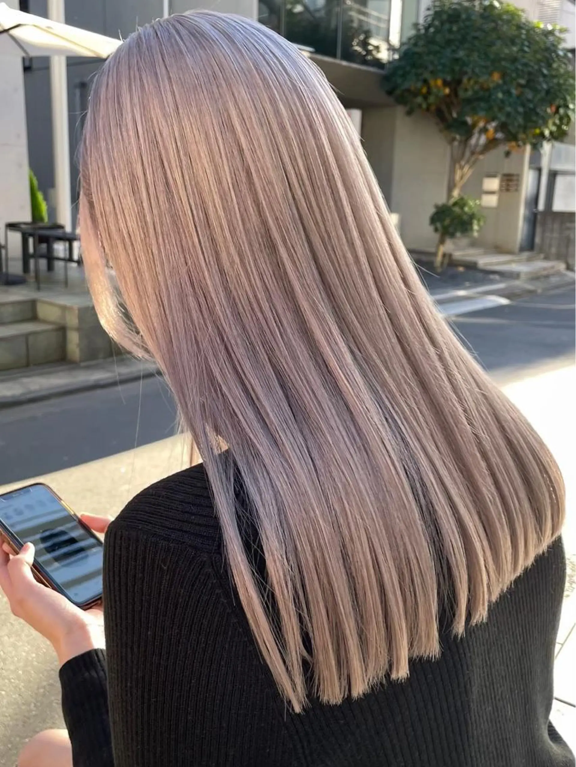 セミロング 艶髪カラー✨ misaki .のヘアスタイル