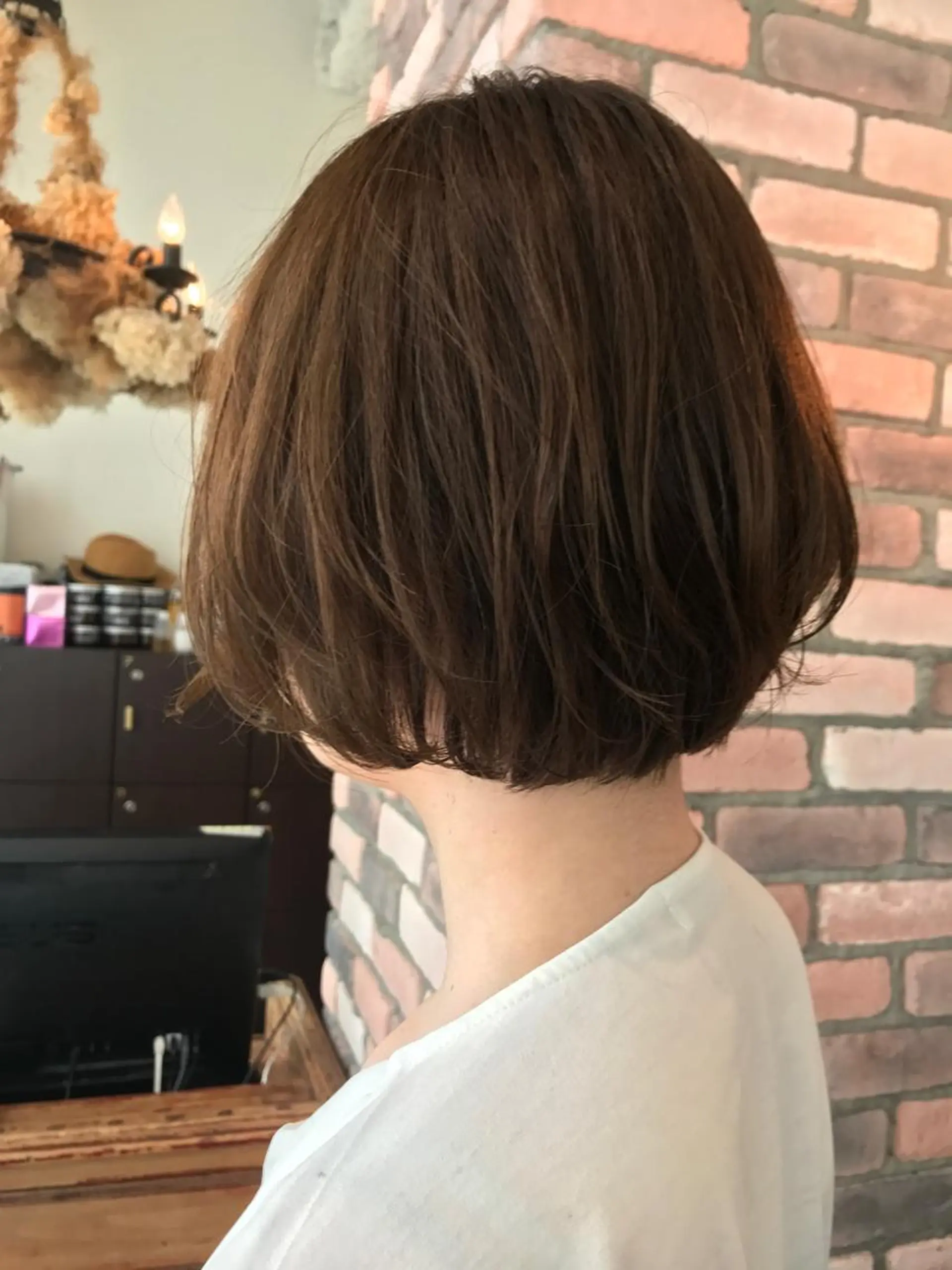 ショート カラー いけだ ひかり ハイライトくびれヘアのヘアスタイル
