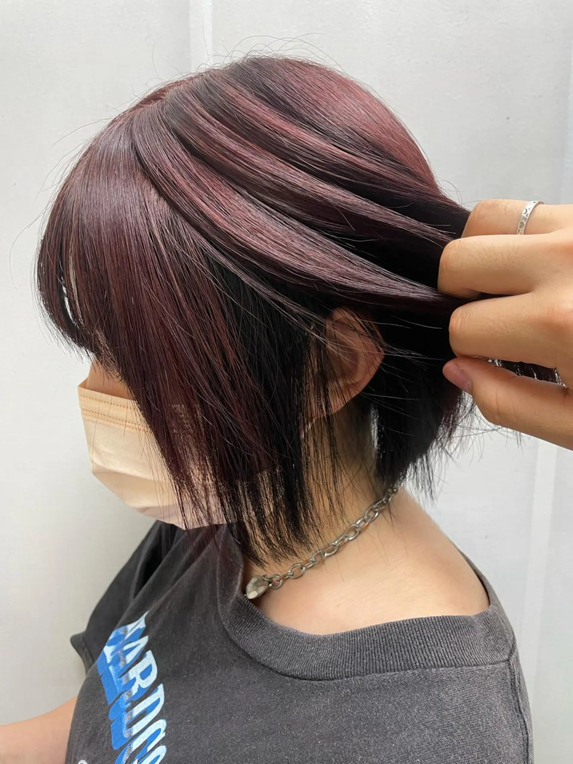 ショート カラー インナーカラー 🔵RIKU🟢 髪質改善/縮毛矯正のヘアスタイル