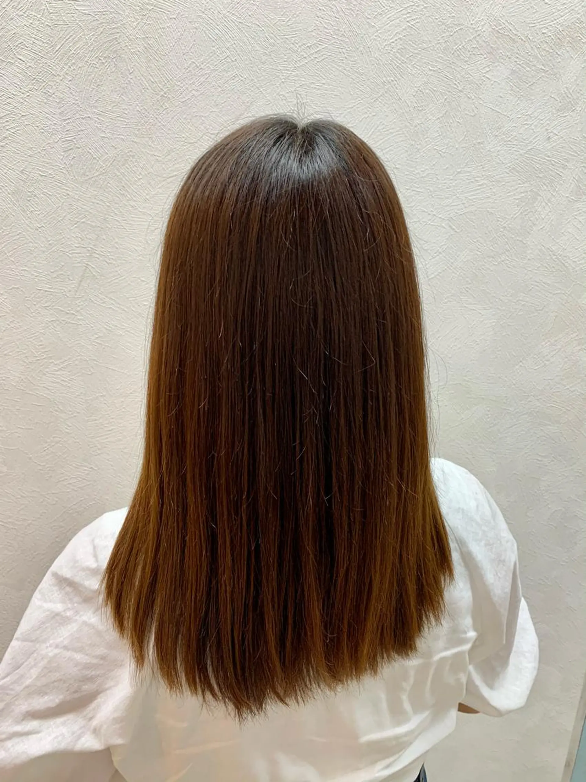 セミロング 加藤（旧姓　今竹） 遥花のヘアスタイル