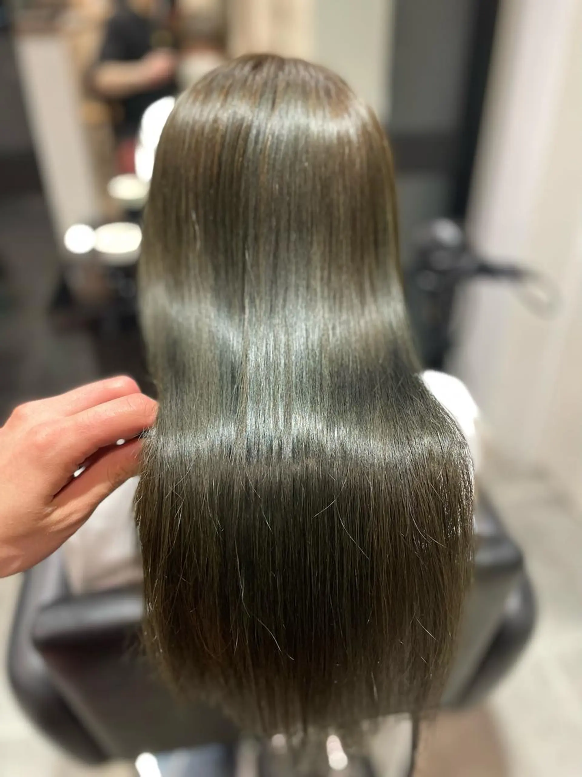 ミディアム 髪質改善 縮毛矯正 トリートメント 美髪矯正 Rioのヘアスタイル