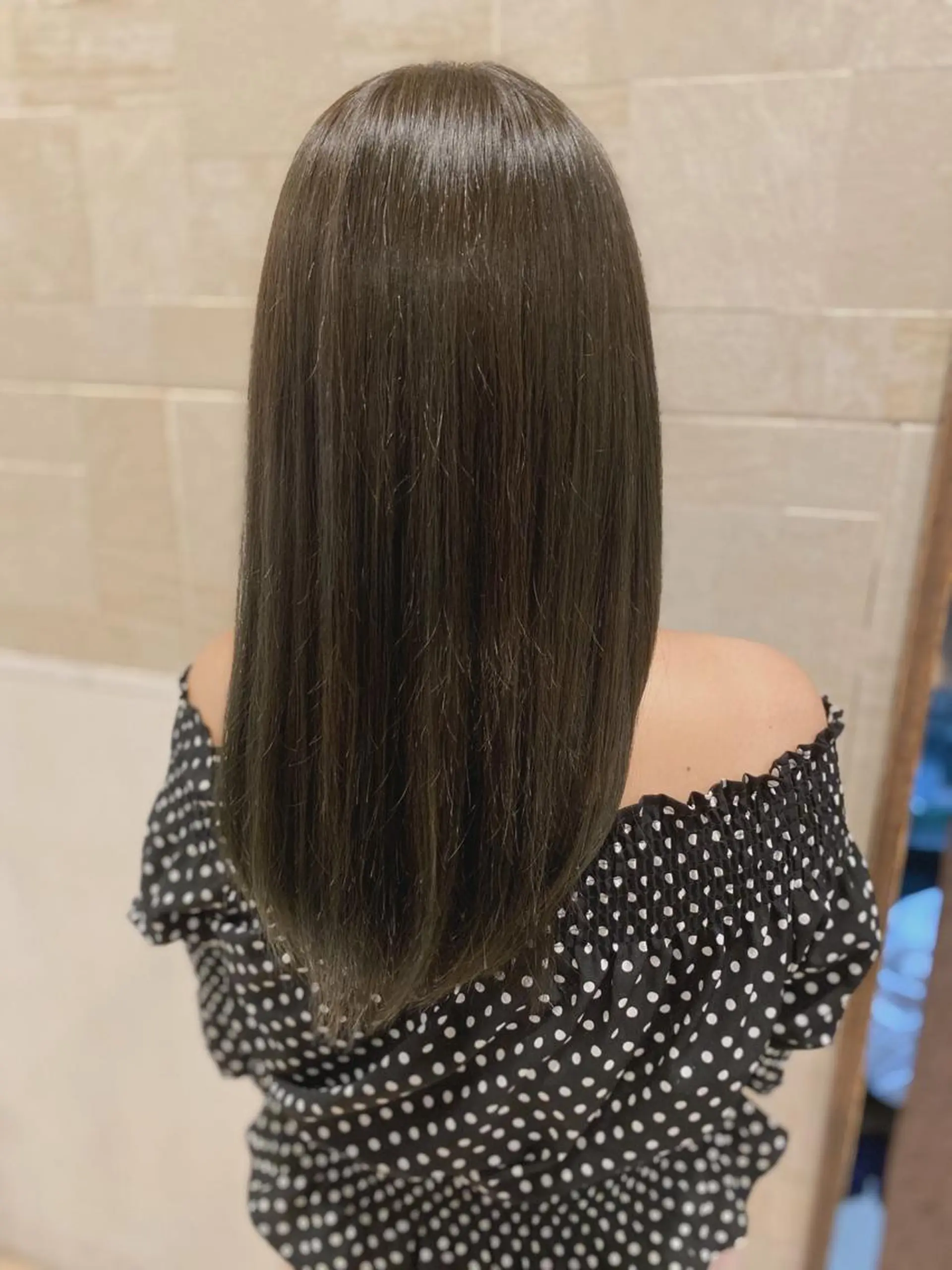 セミロング カラー特化 横川　翔希のヘアスタイル