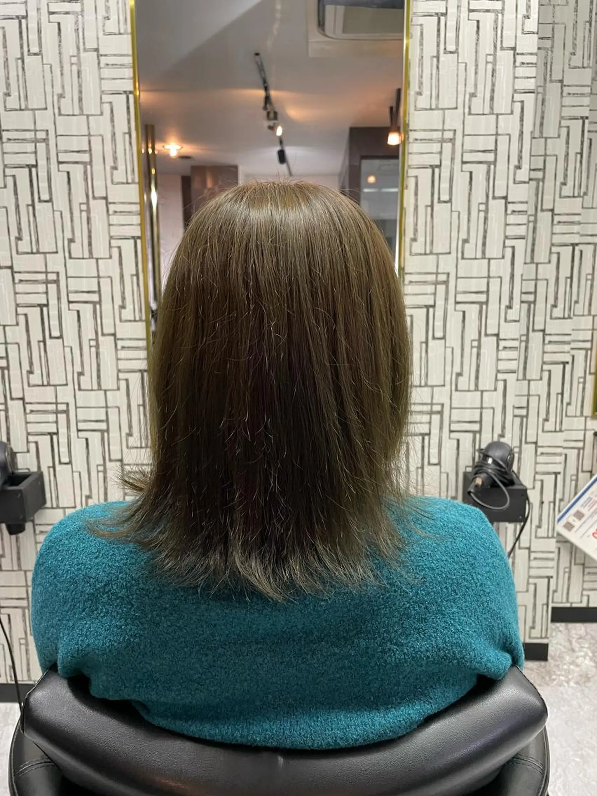 ショート カラー ブリーチ ブリーチなしカラー 篠原 侑作のヘアスタイル