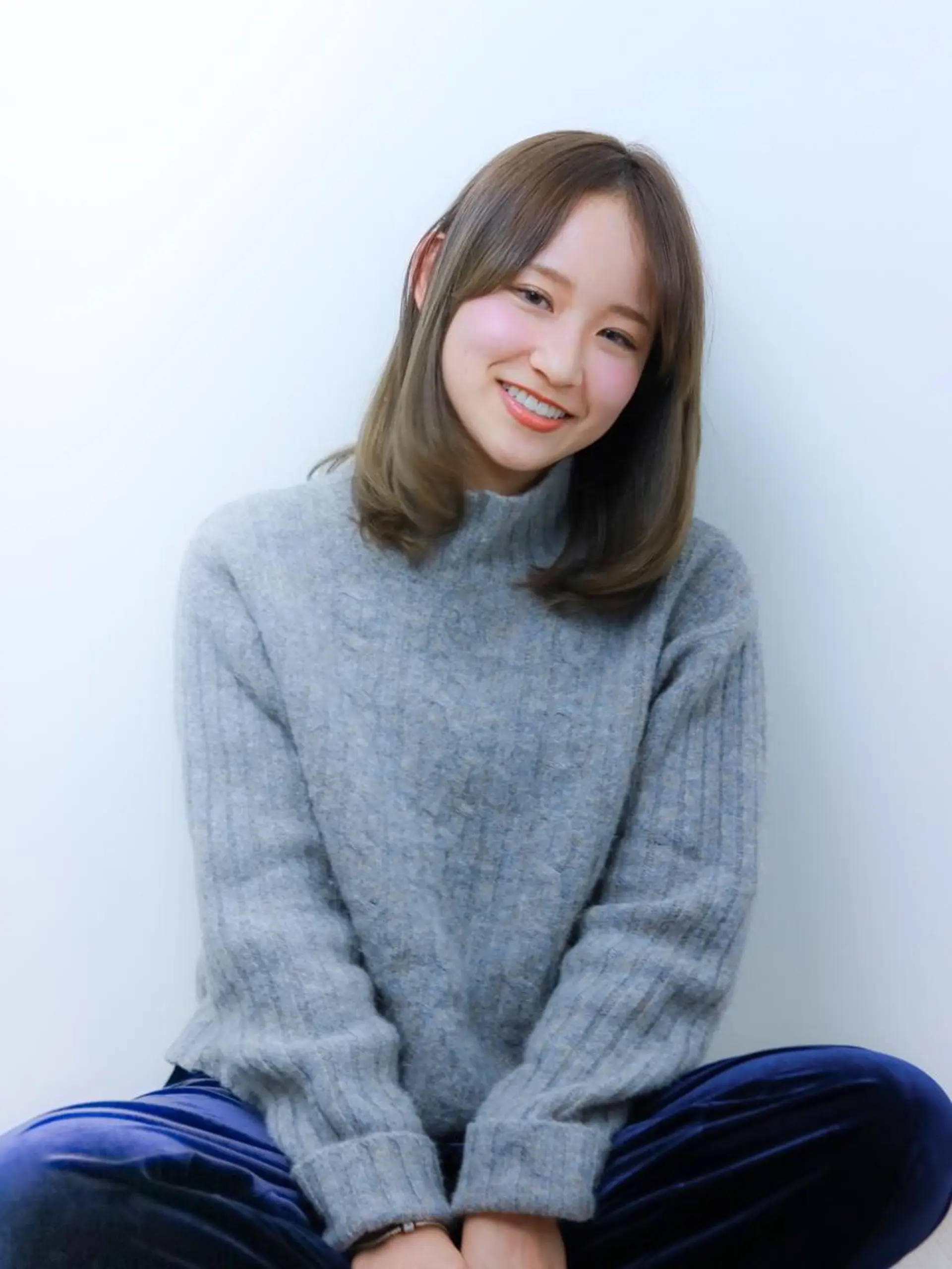 ミディアム ボブ 森 海のヘアスタイル