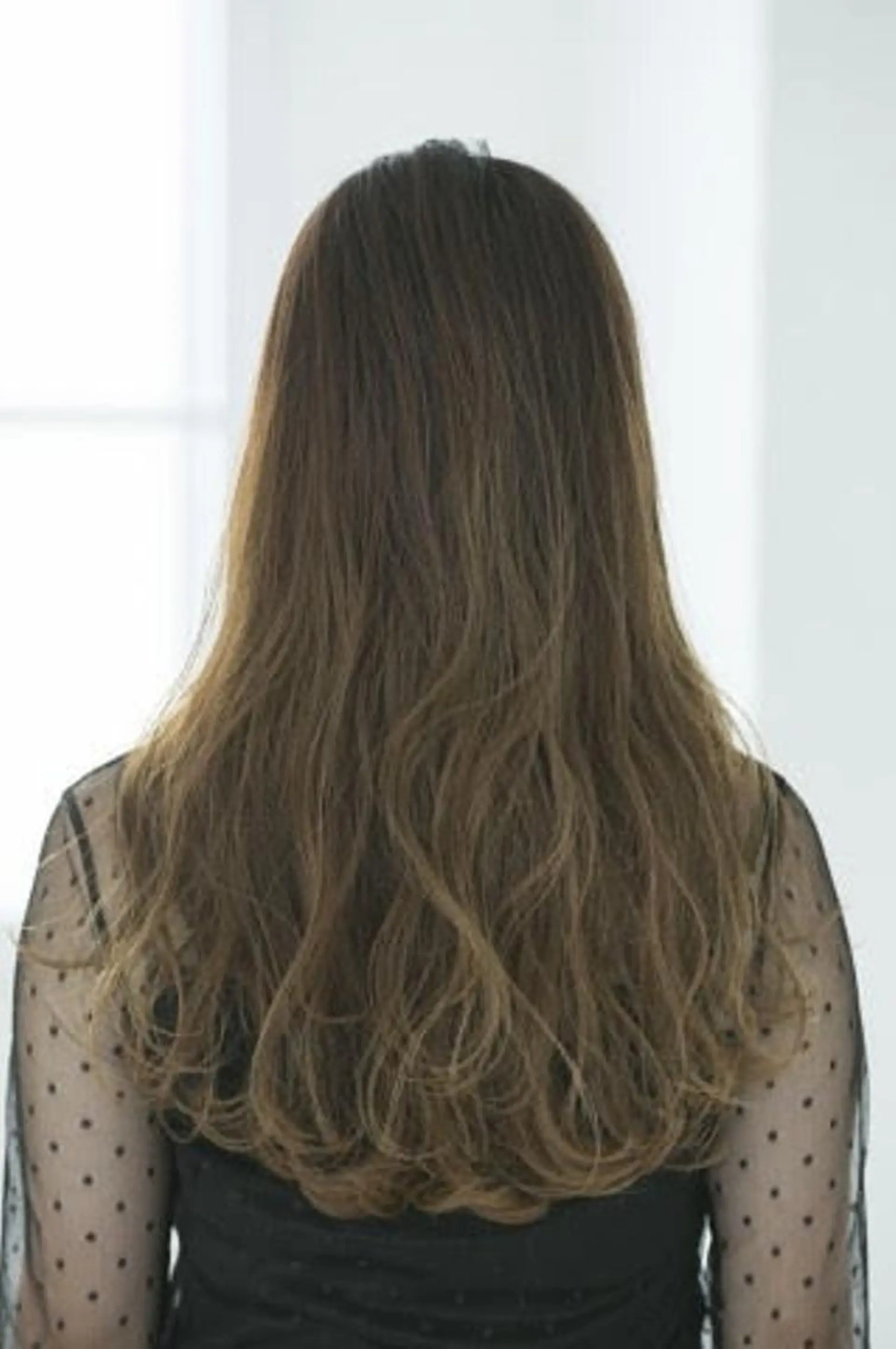 ロング alushe 岡 陽子のヘアスタイル