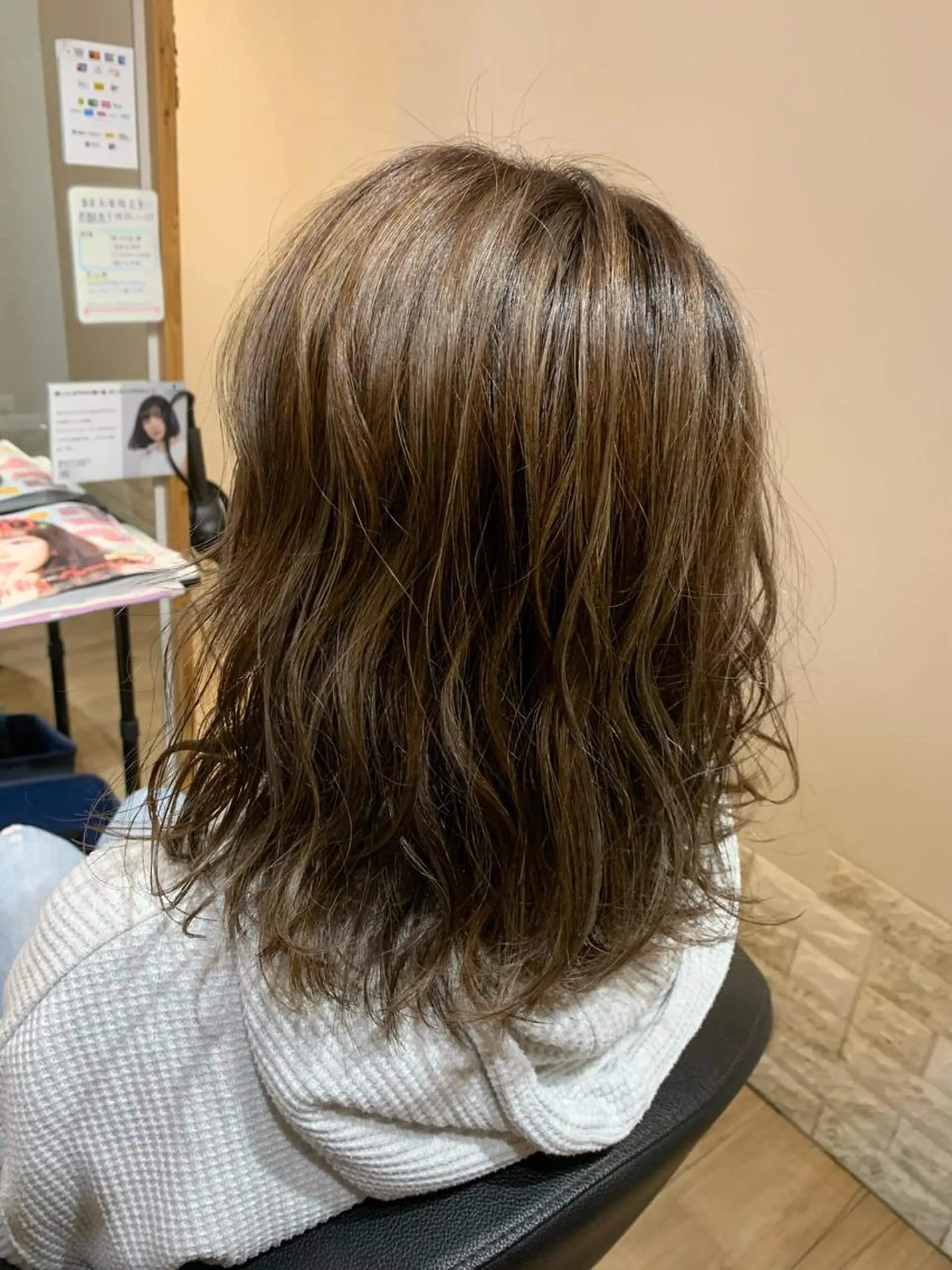 ミディアム カラー ヘアカラー 大久保 隆蔵のヘアスタイル