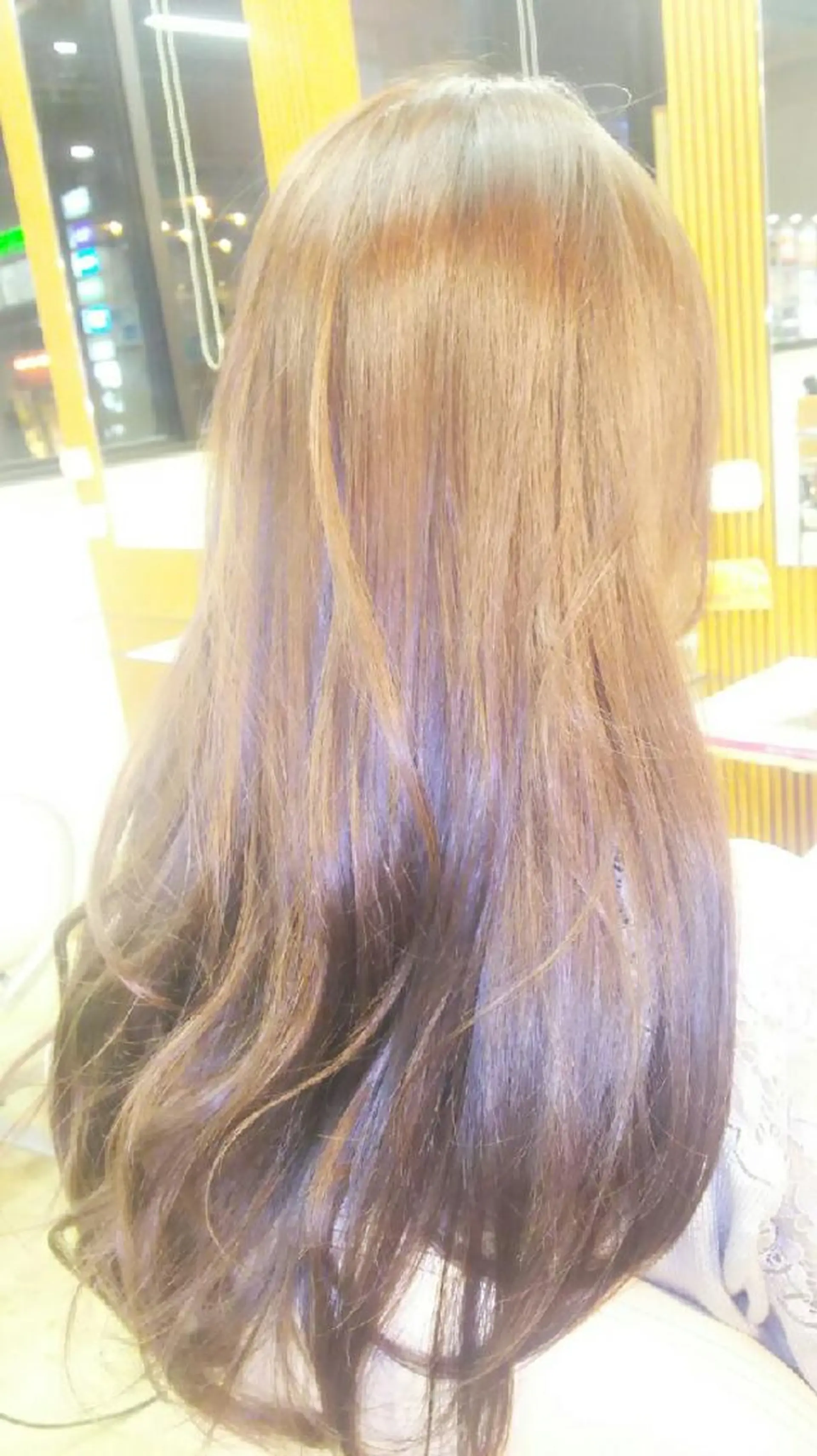ロング カラー アッシュ 透明感カラー ピンクカラー ピンクアッシュ 脇田 雄大のヘアスタイル