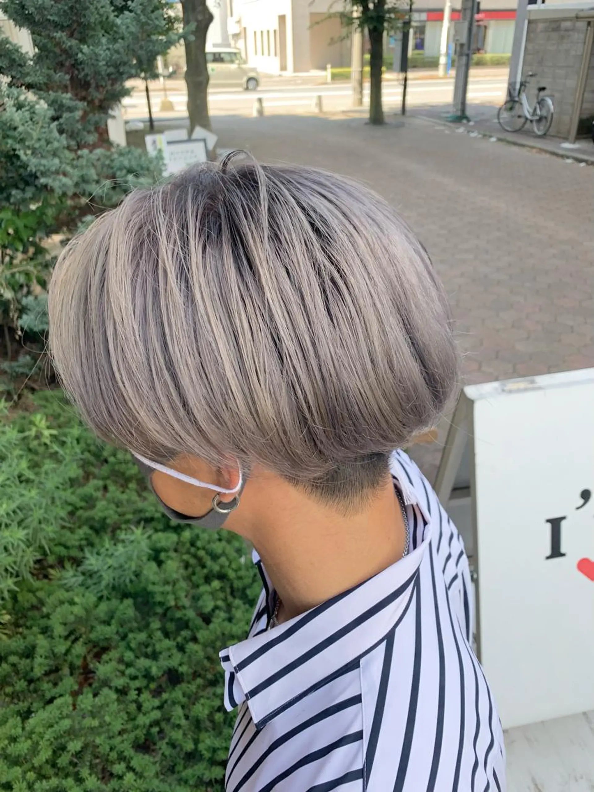 ショート カラー メンズ シルバー メンズサロンロス【LOSS】所属・🦋🌈LOSS NOBUTA🌈🦋のヘアスタイル