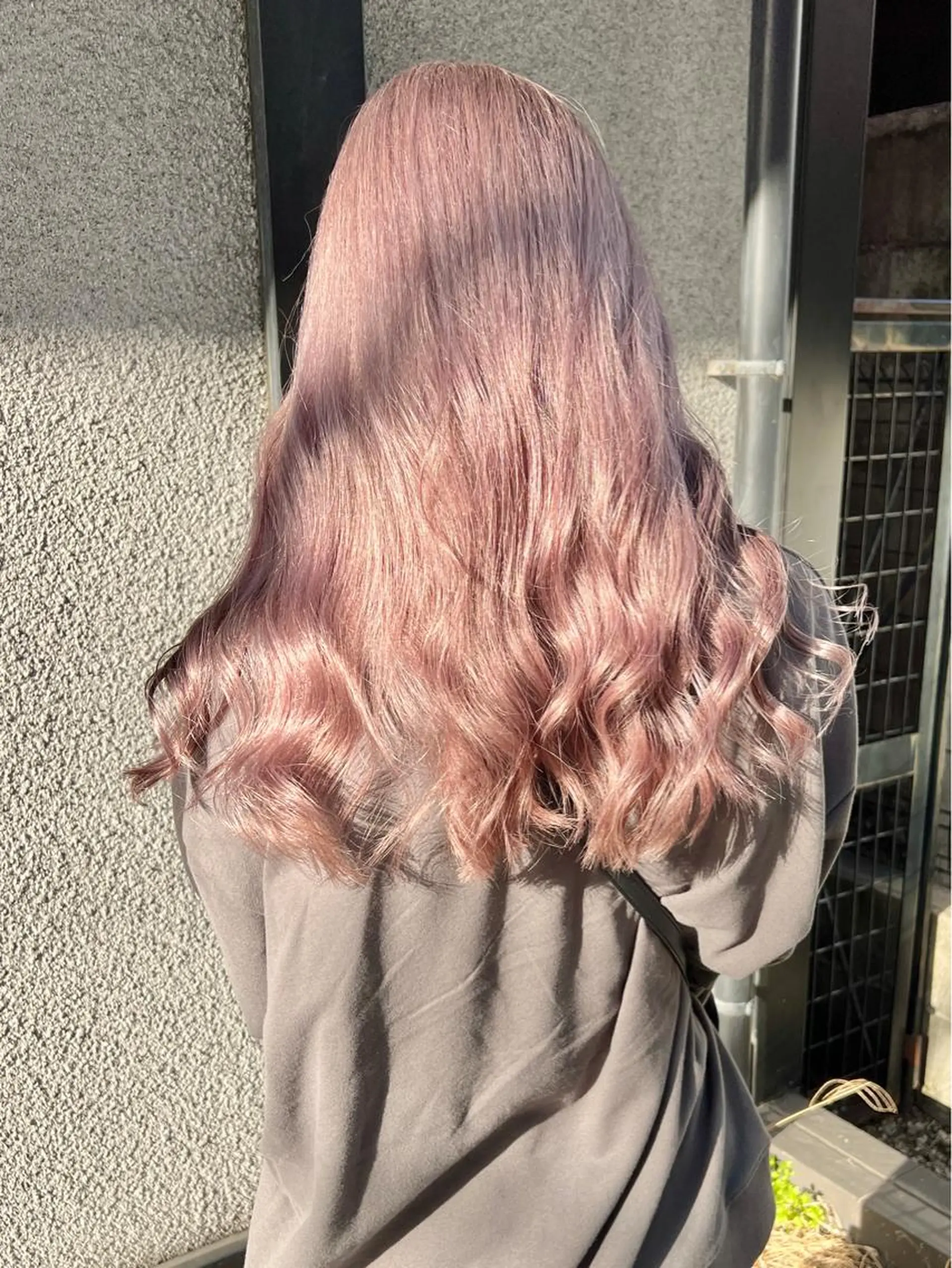 ロング カラー Via officialのヘアスタイル