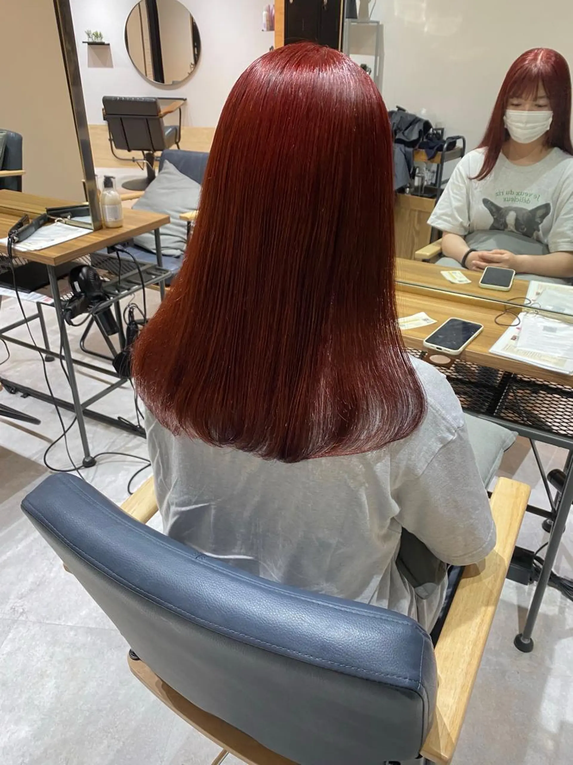 ロング ヘアカラー トリートメント Juri 暖色/ツヤ感カラーのヘアスタイル