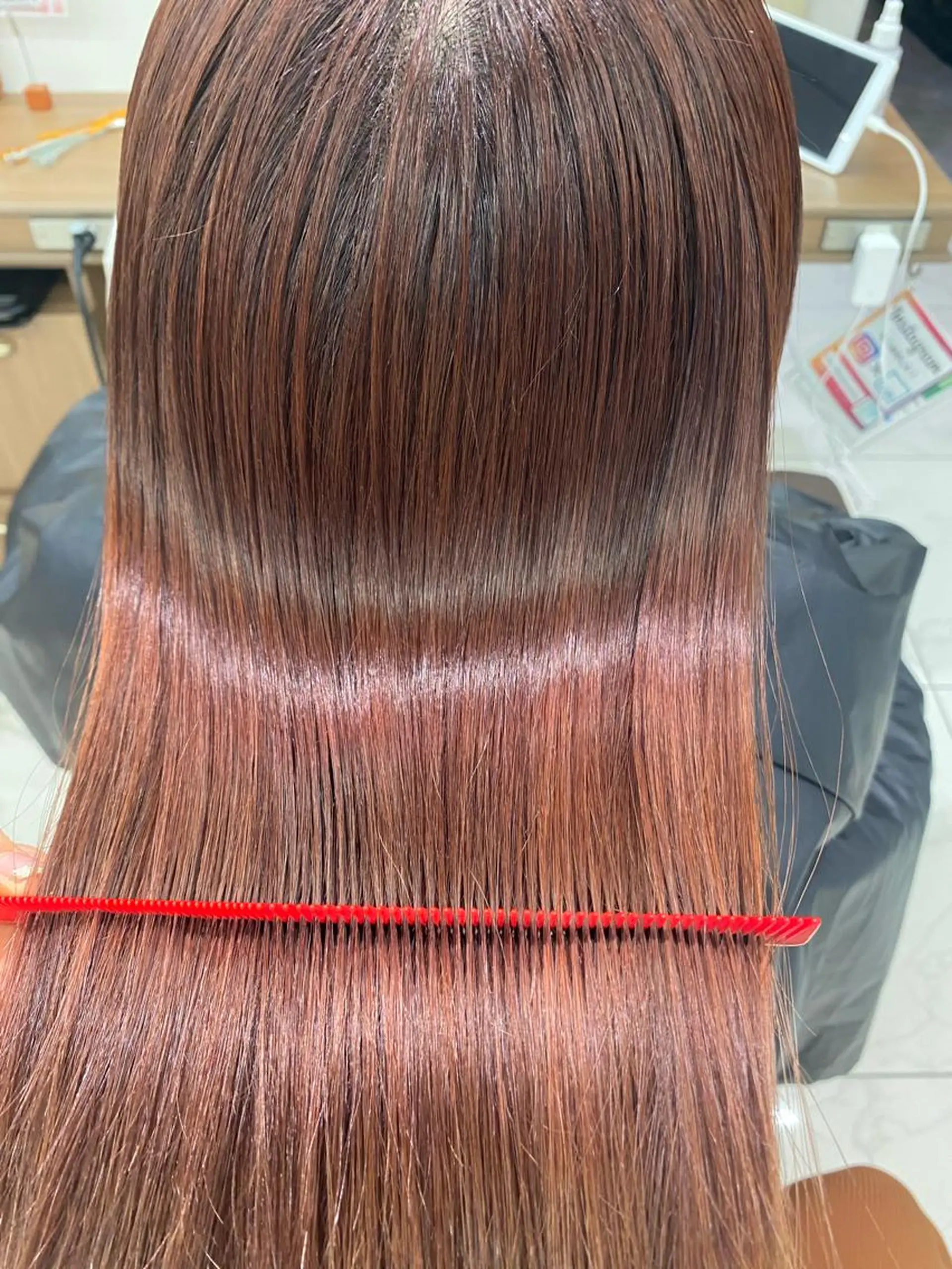 セミロング カラー 西山梨々【12/1〜 産休を頂きます🎀】のヘアスタイル