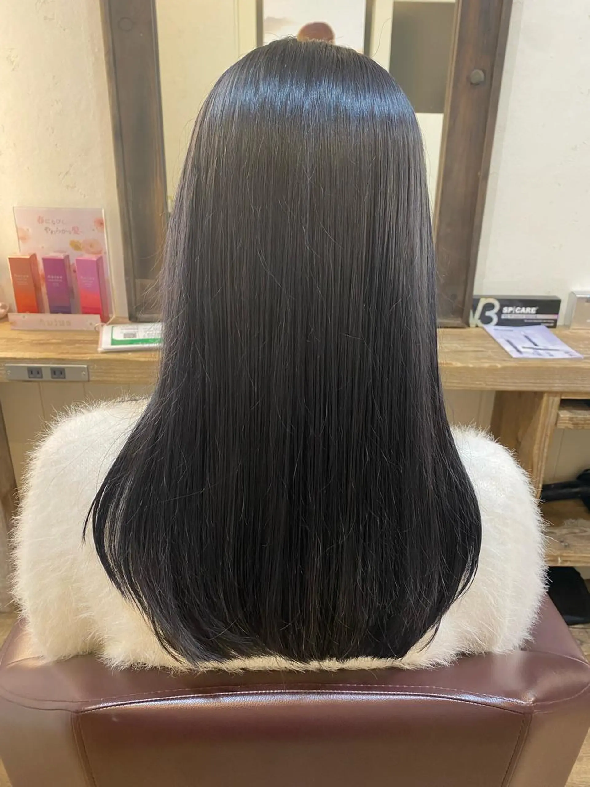 ロング カット トリートメント 暖色＊ベージュ ＊くらたあやかのヘアスタイル
