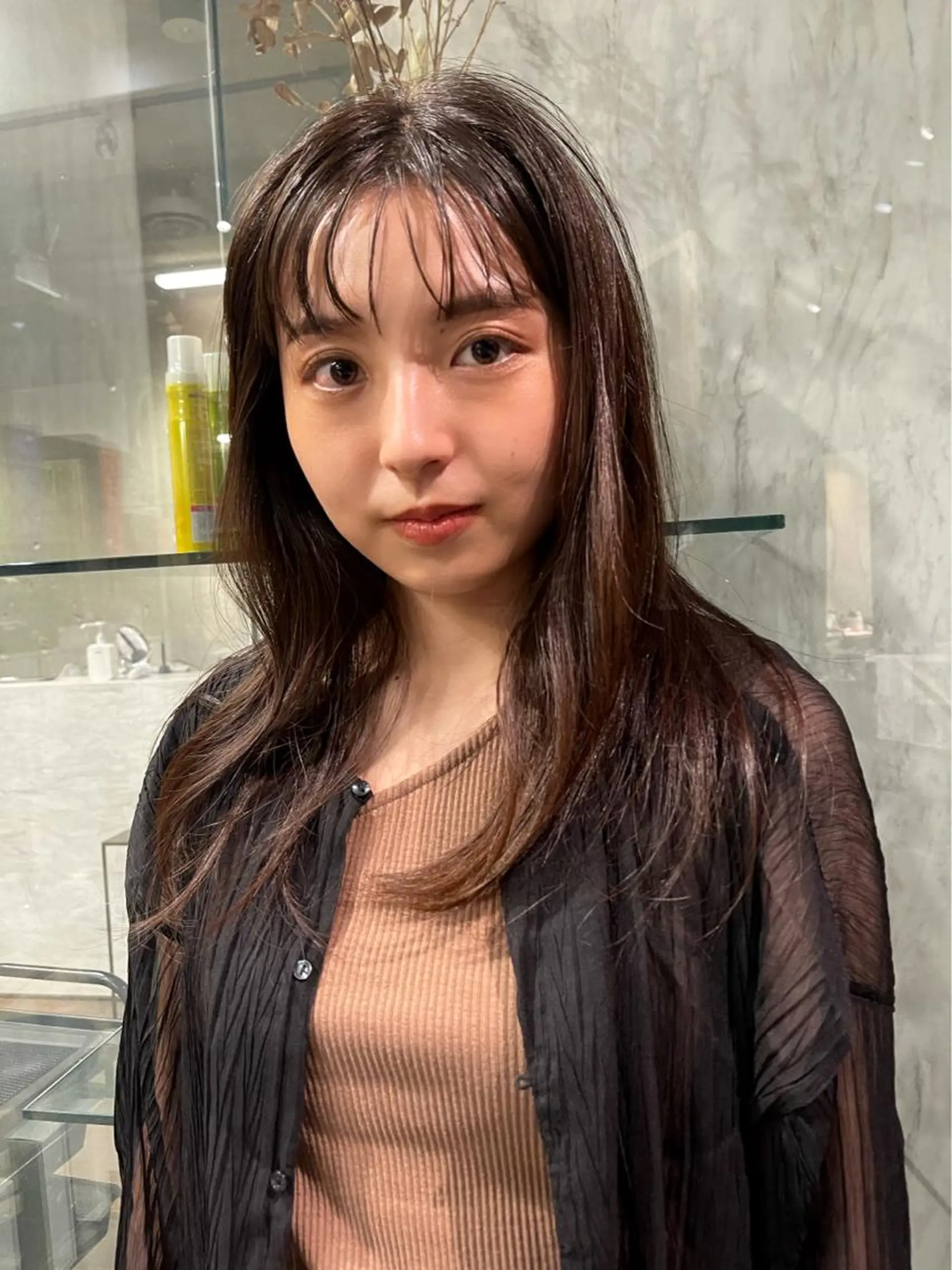 セミロング アッシュ アッシュブラウン ROBBY 表参道【練習モデル】のヘアスタイル