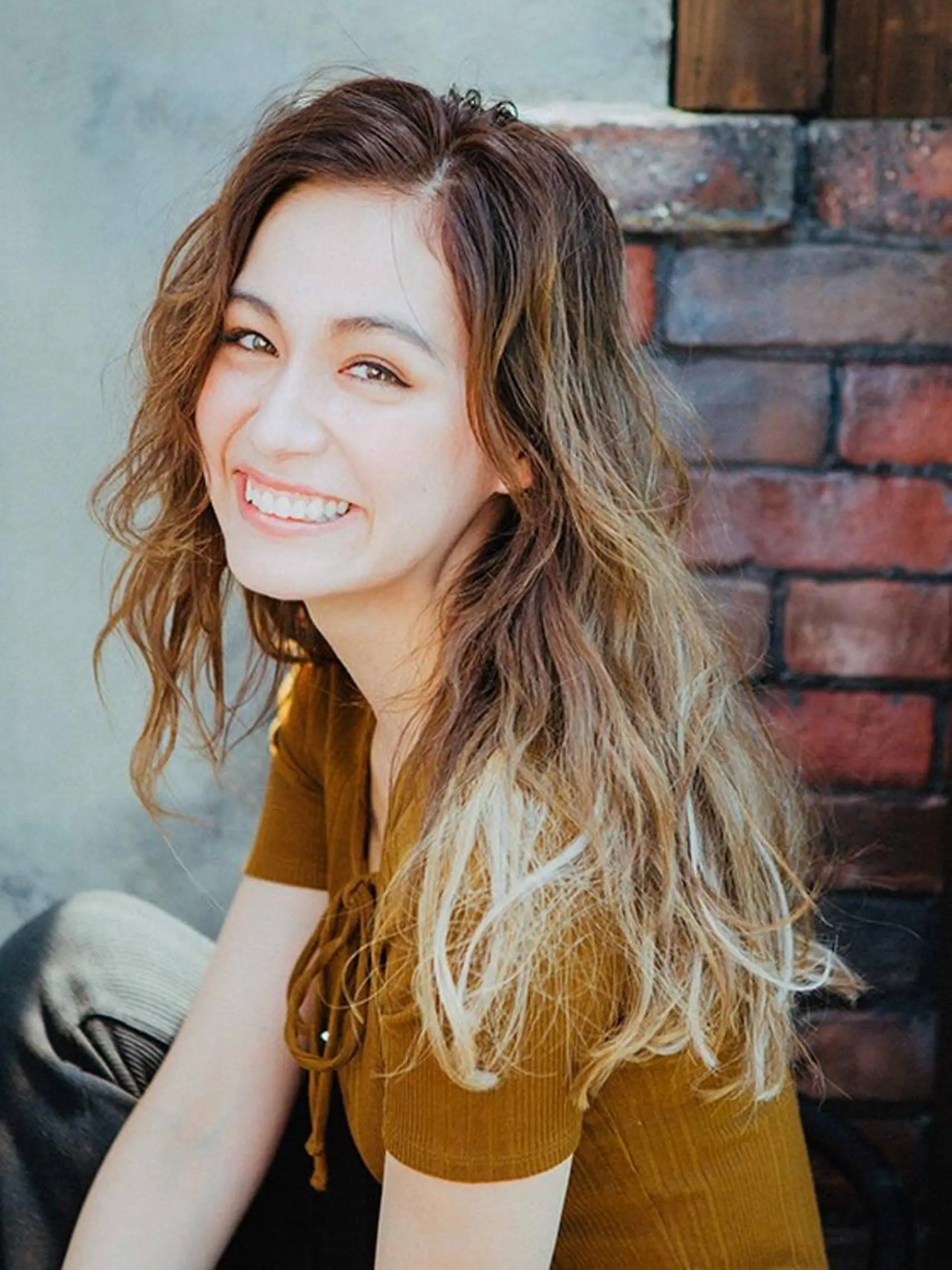 カラー benji所属・Hamatsu Misakiのヘアスタイル