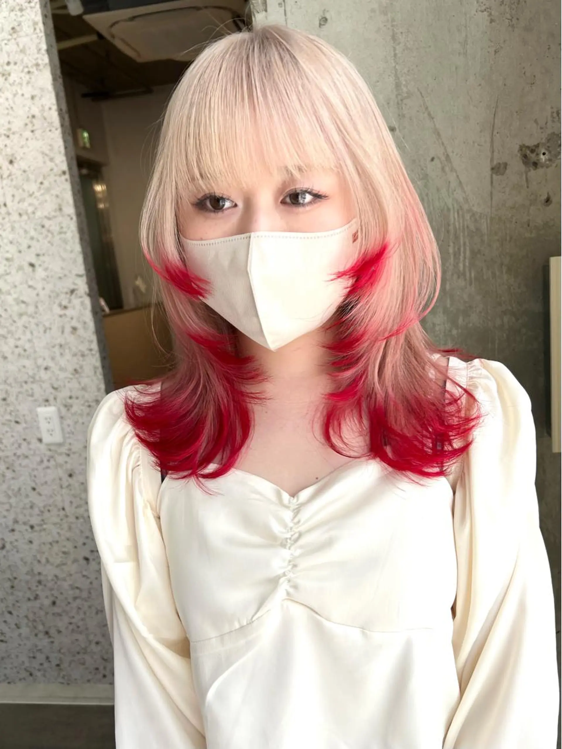 セミロング カラー ヘアアレンジ セミロングパーマ ブリーチ ブロンド ケアブリーチ ダブルカラー ヘアカラー lani 天神大名/ブリーチのヘアスタイル
