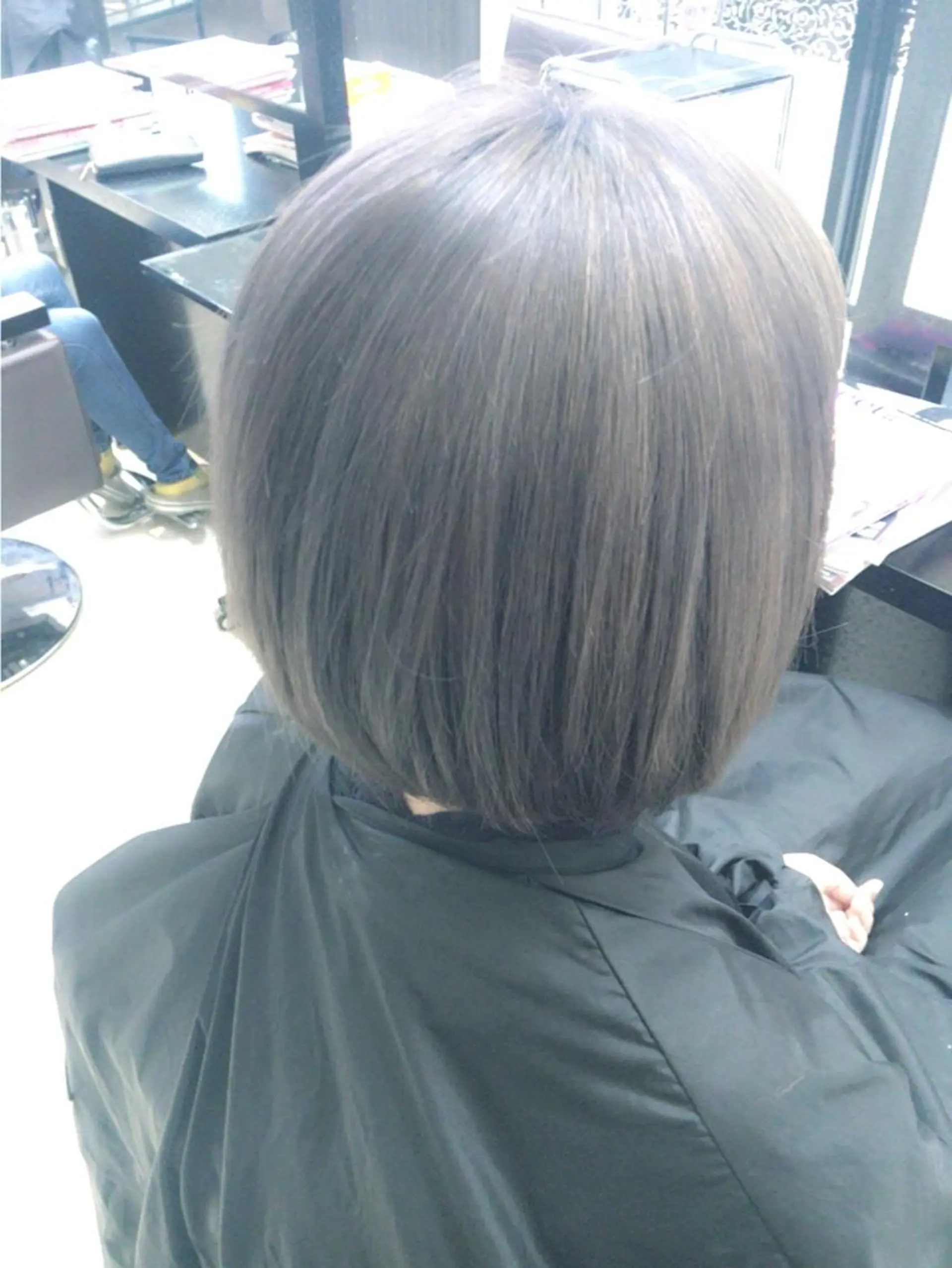 ショート ミディアム セミロング ロング カラー アッシュ ハイトーンカラー シルバー シルバーアッシュ UNDER vr 【アンダーバー】のヘアスタイル