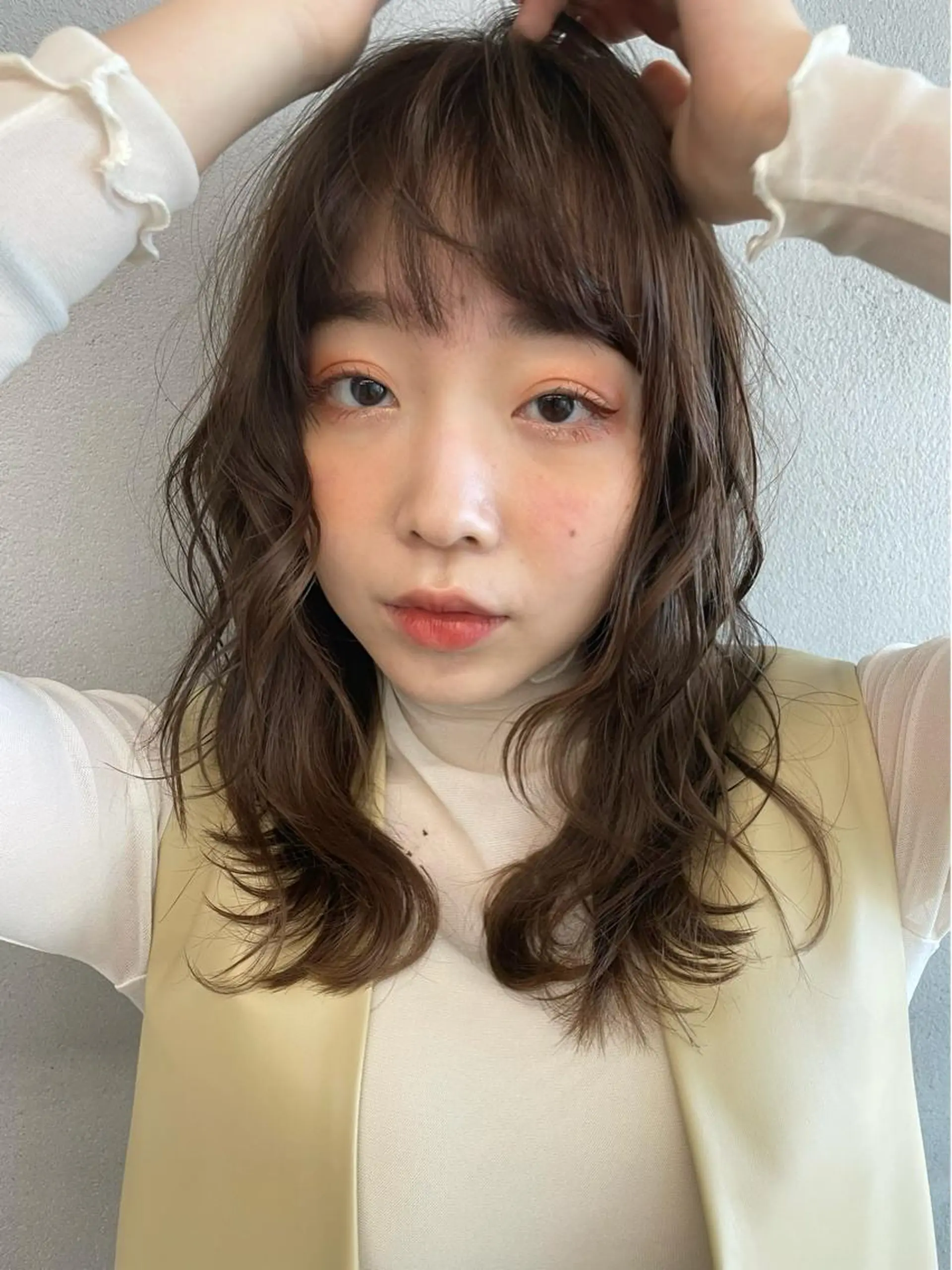 セミロング カラー パーマ ヘアアレンジ メンズ キッズ ネイル マツエク・マツパ アイブロウ メンズパーマ セミロングパーマ #tag 稗田綾加のヘアスタイル